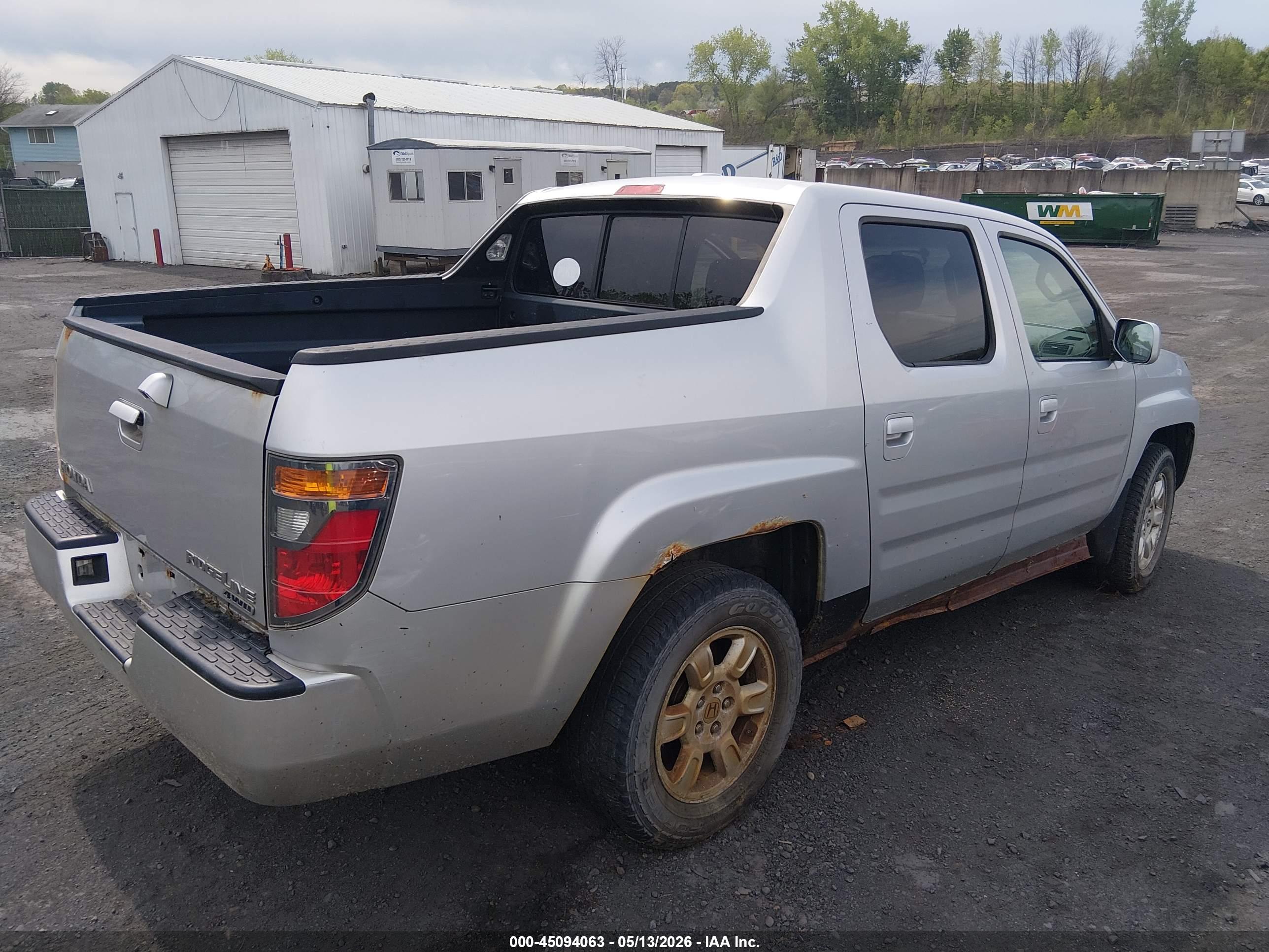 HONDA RIDGELINE image 4