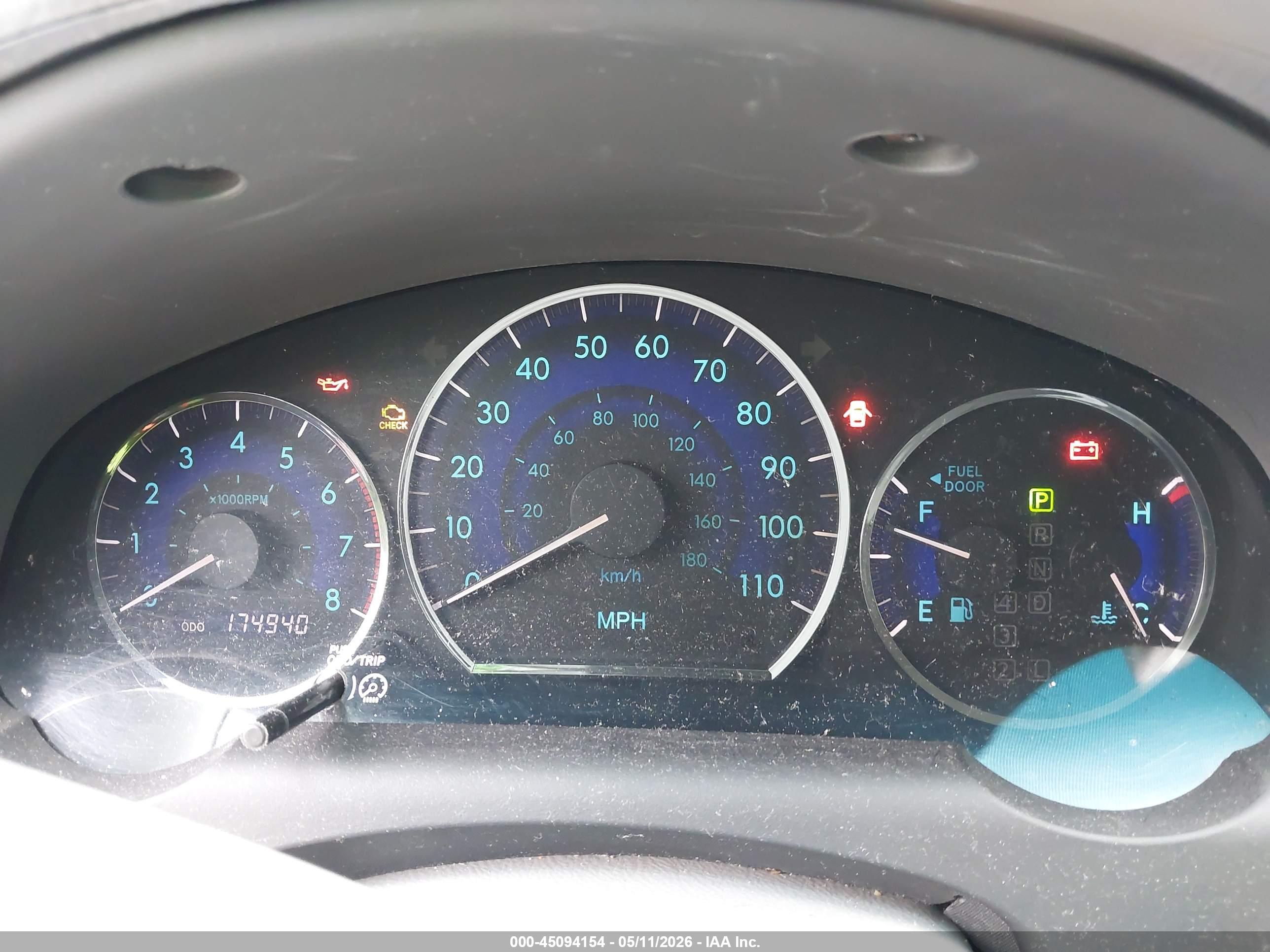 TOYOTA SIENNA image 7
