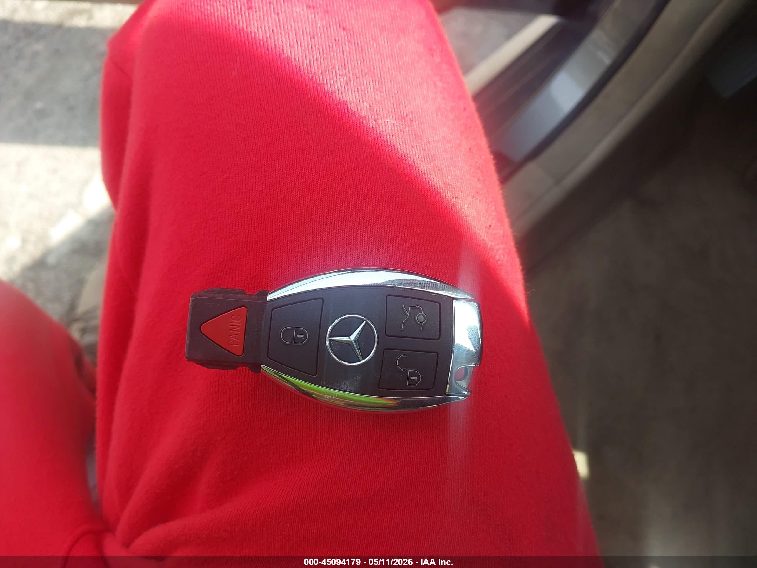 MERCEDES-BENZ GLK image 11