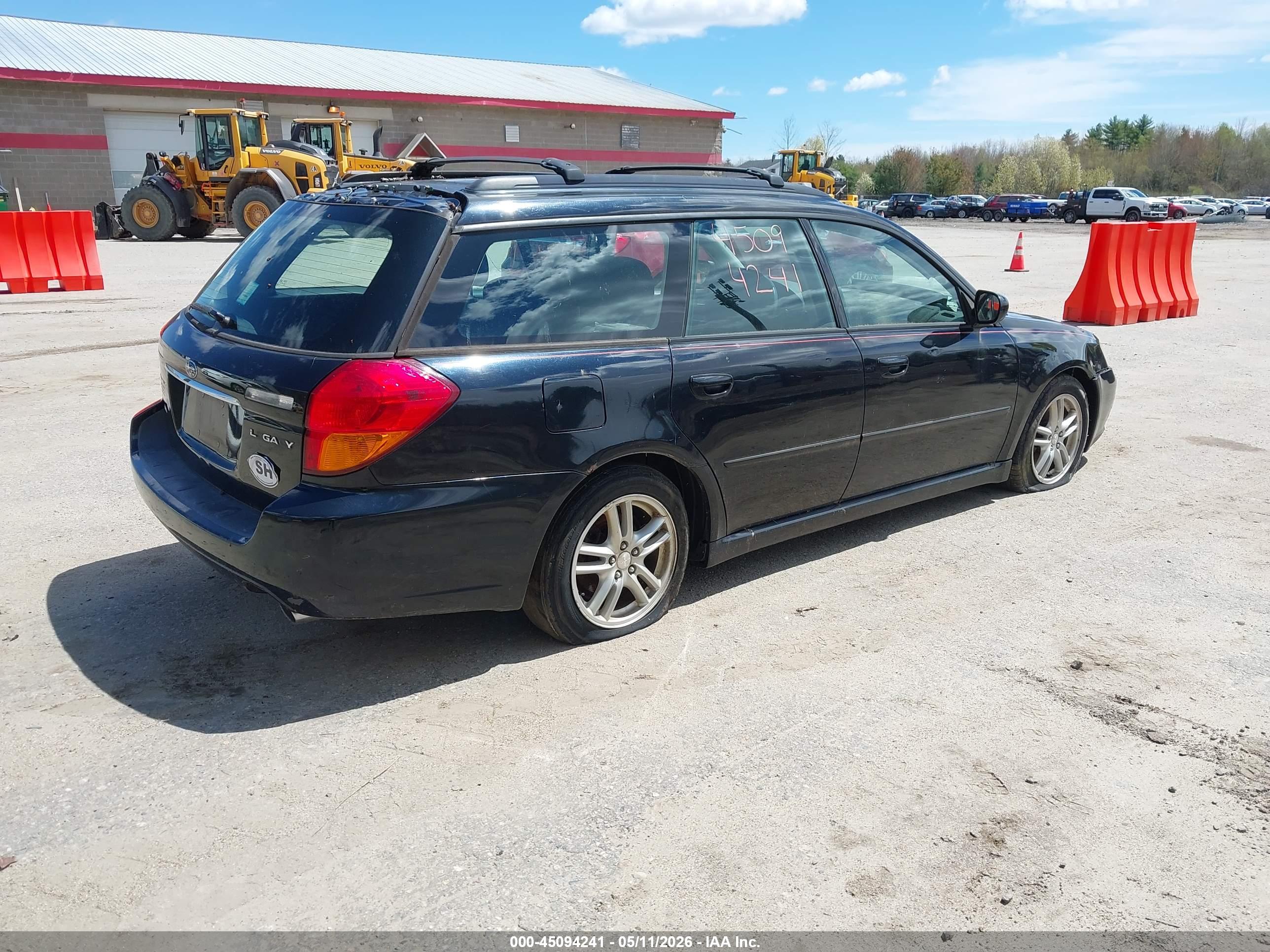 SUBARU LEGACY image 4