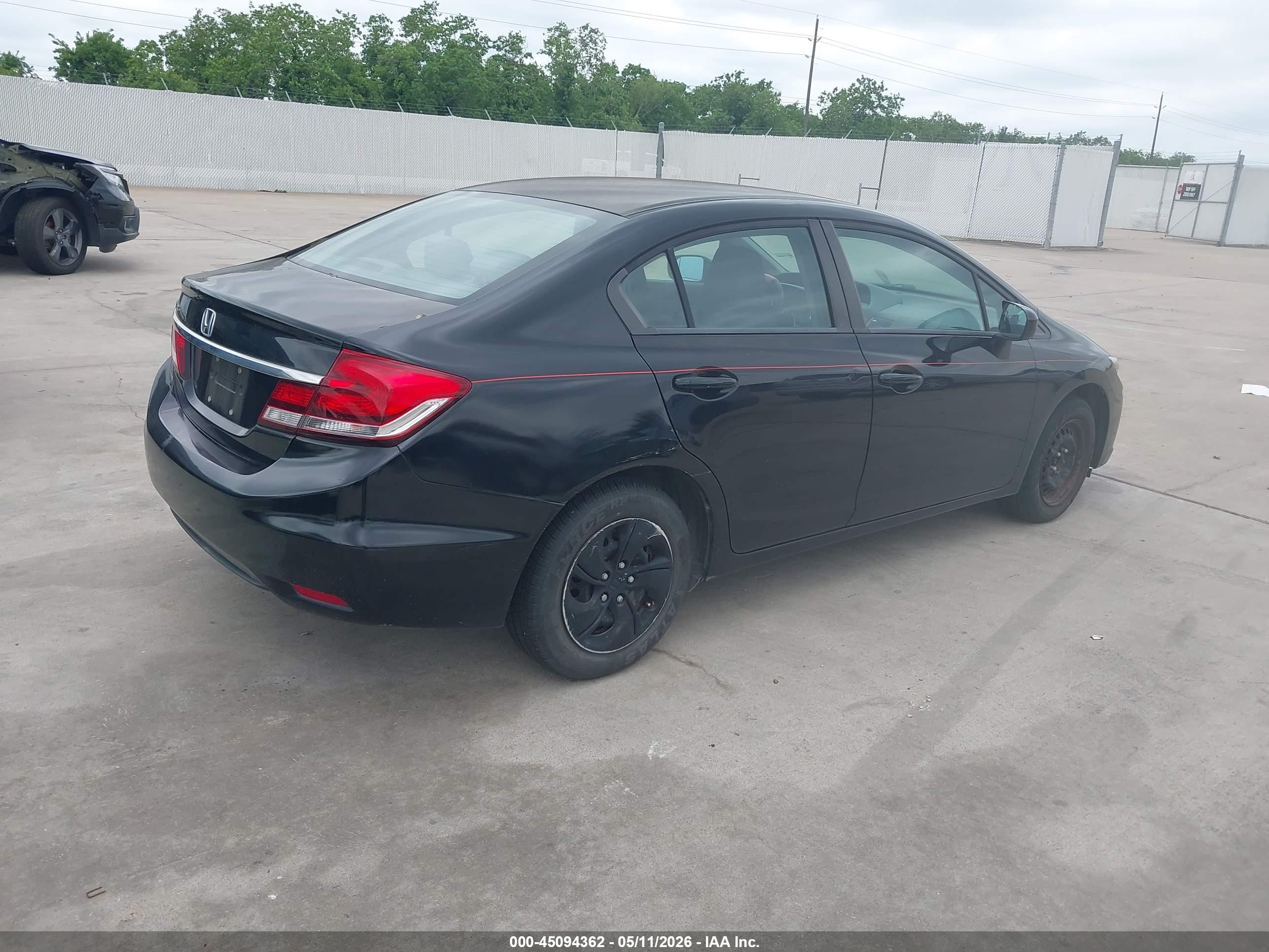 HONDA CIVIC image 4