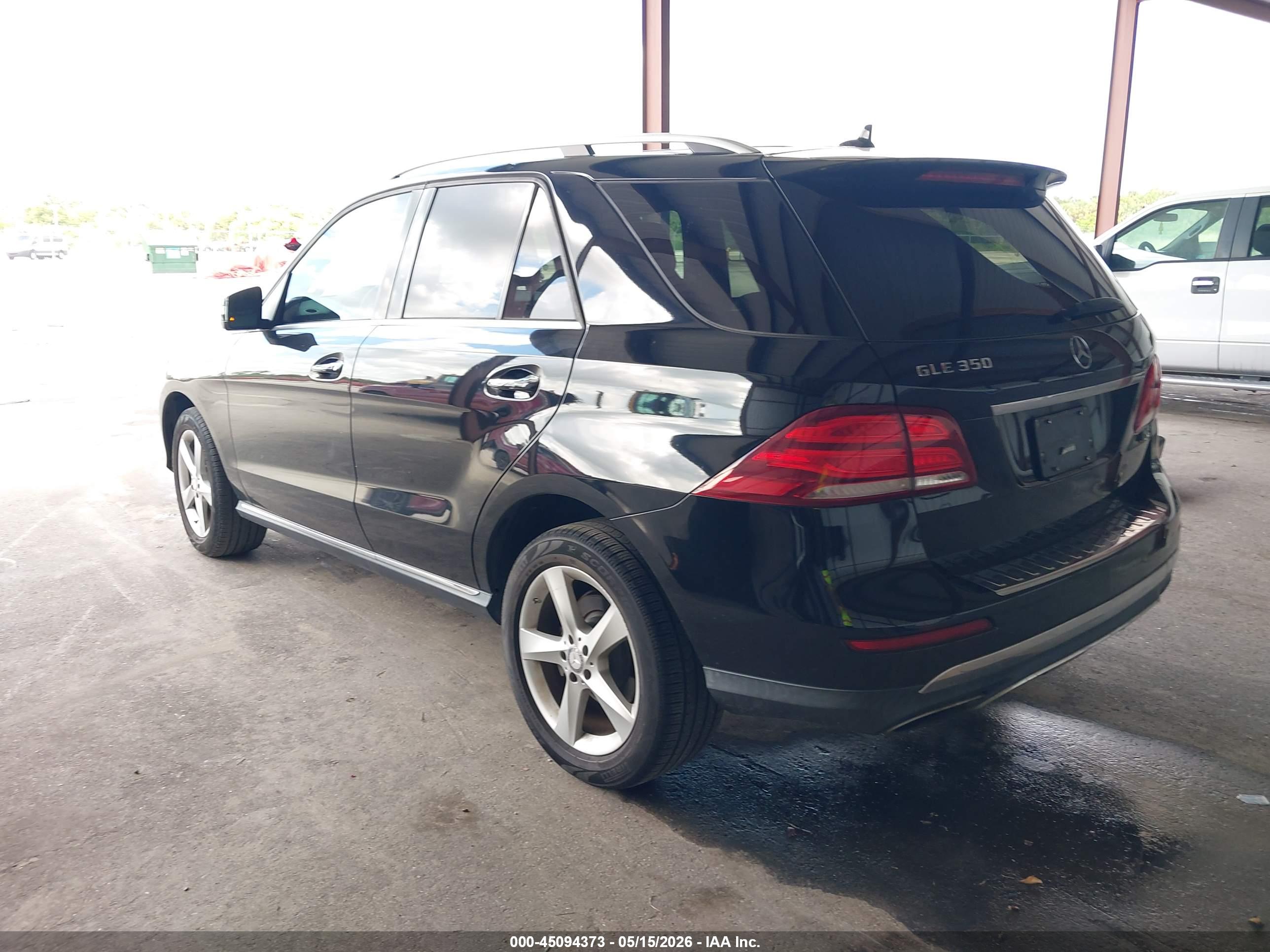 MERCEDES-BENZ GLE image 3
