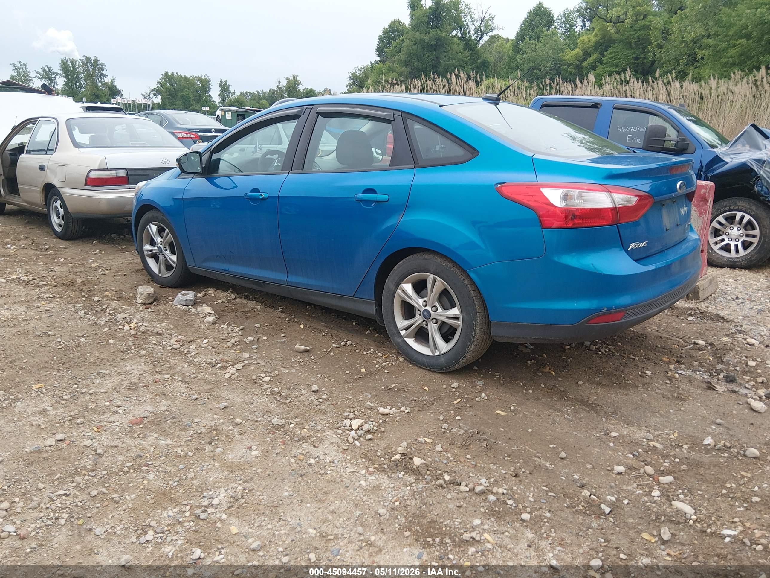 FORD FOCUS image 3