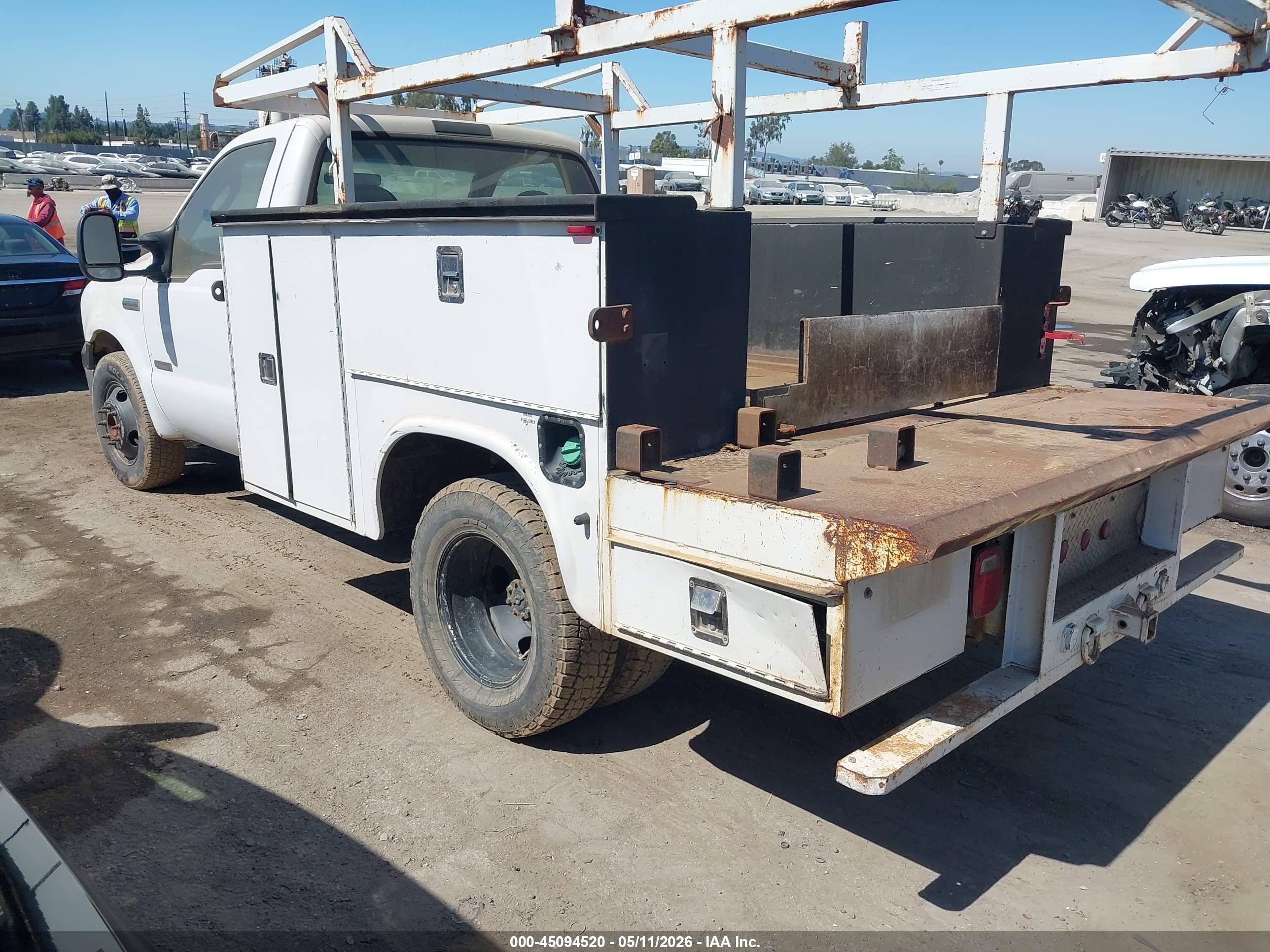 FORD F-350 image 3