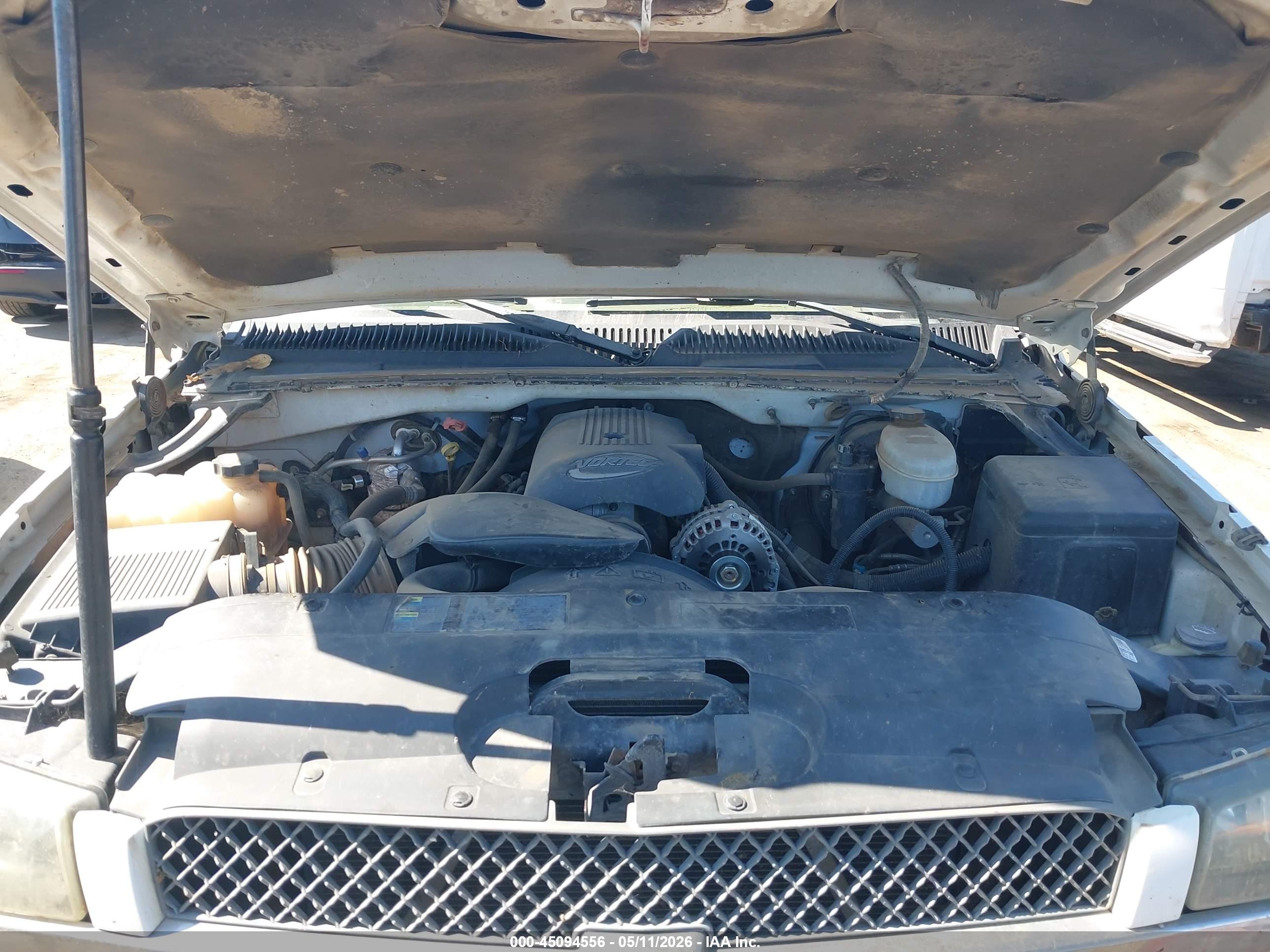 CHEVROLET SILVERADO image 10