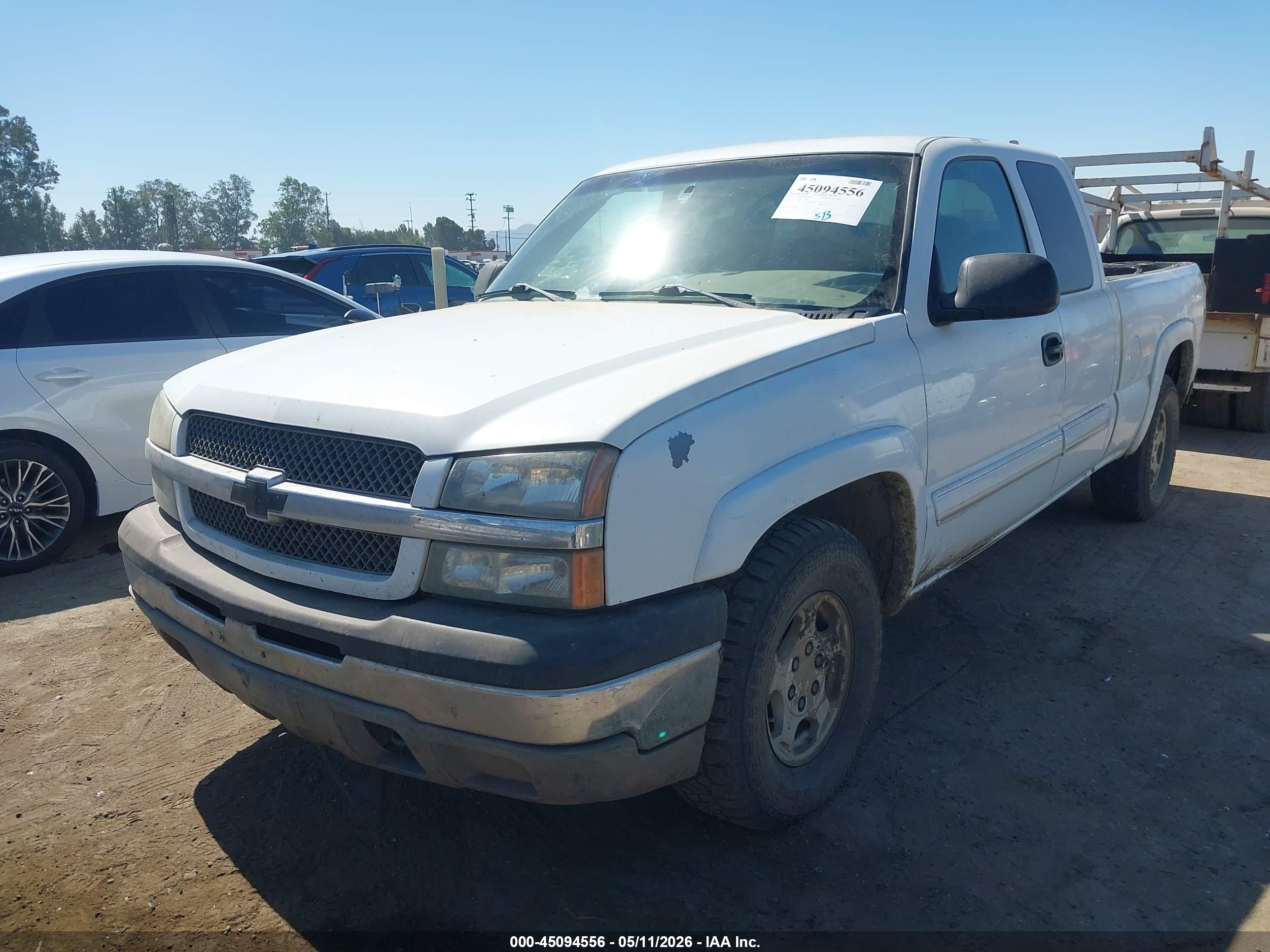 CHEVROLET SILVERADO image 2