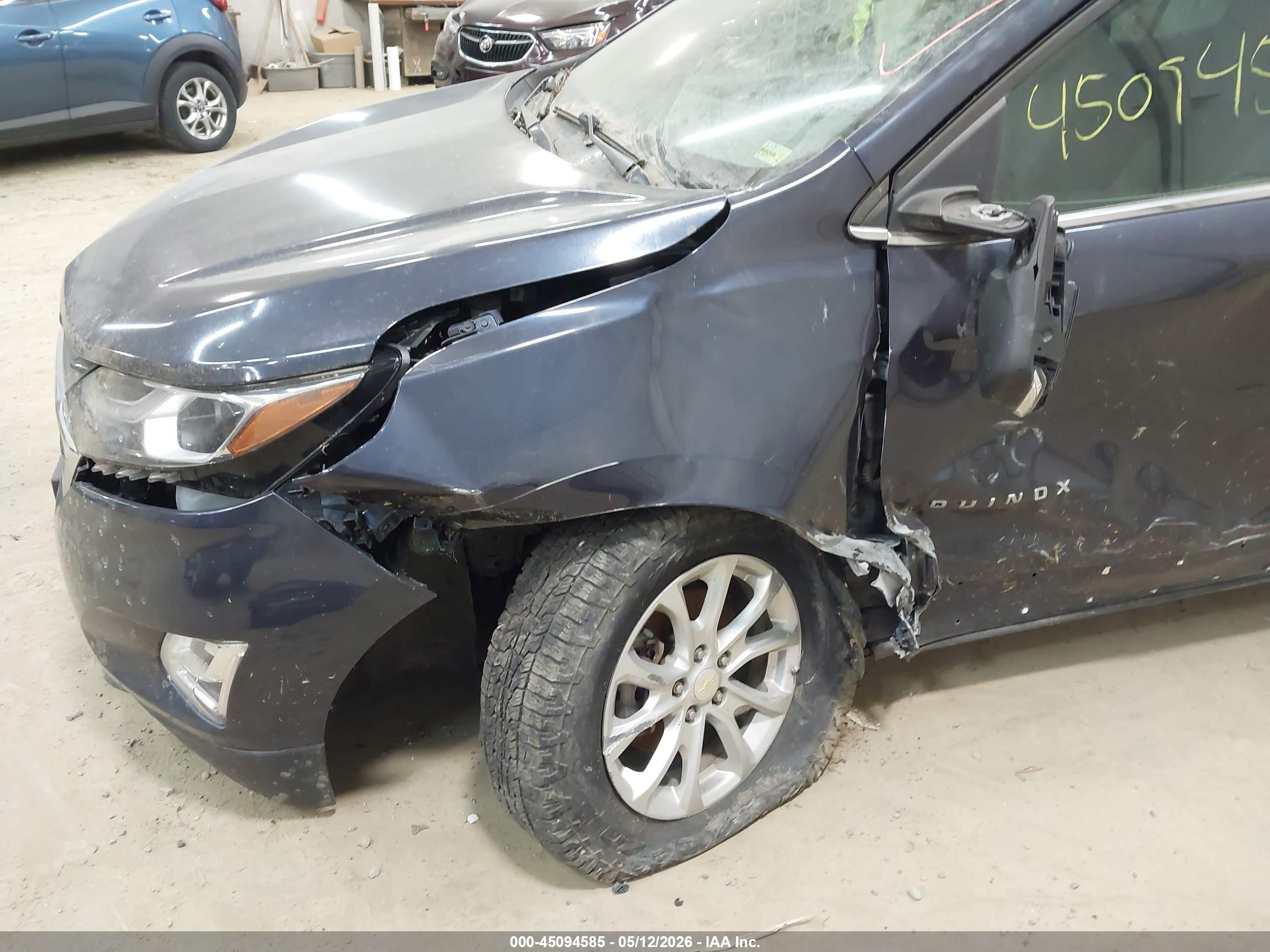 CHEVROLET EQUINOX image 6