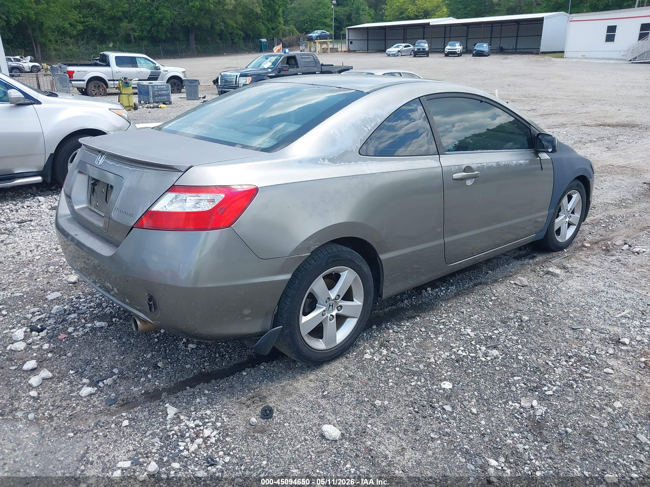 HONDA CIVIC image 4