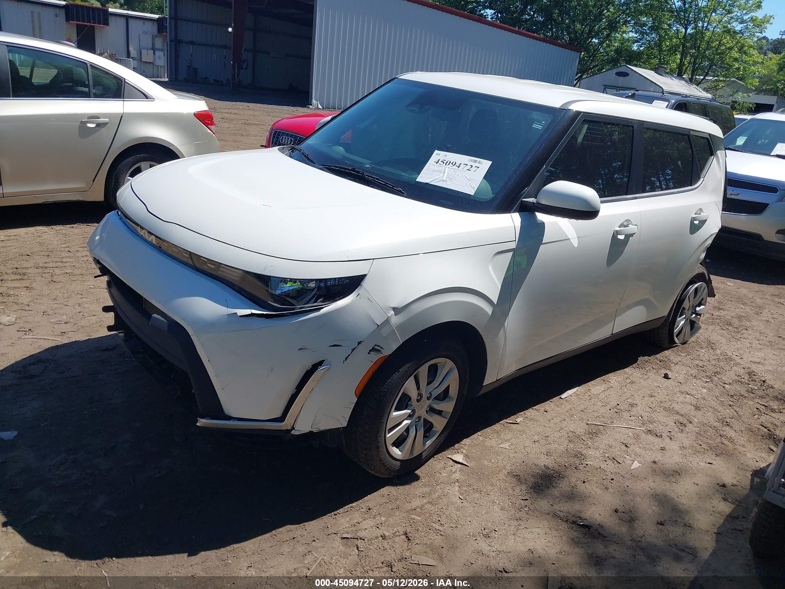 KIA SOUL image 2