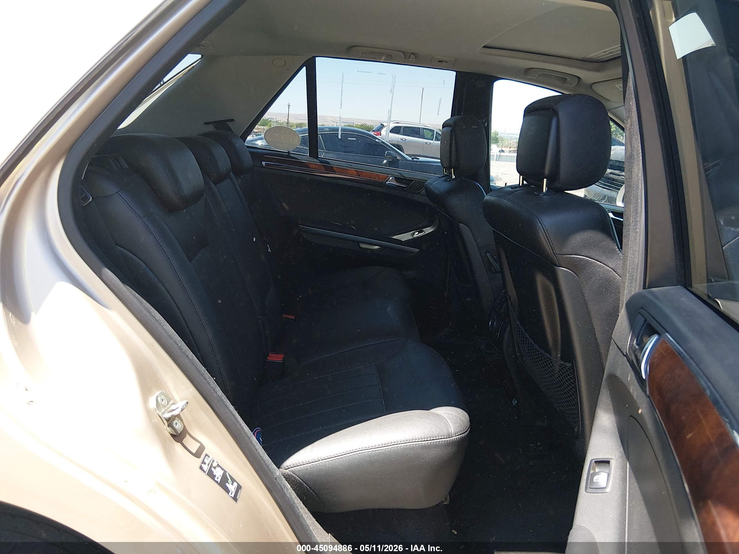 MERCEDES-BENZ ML image 8