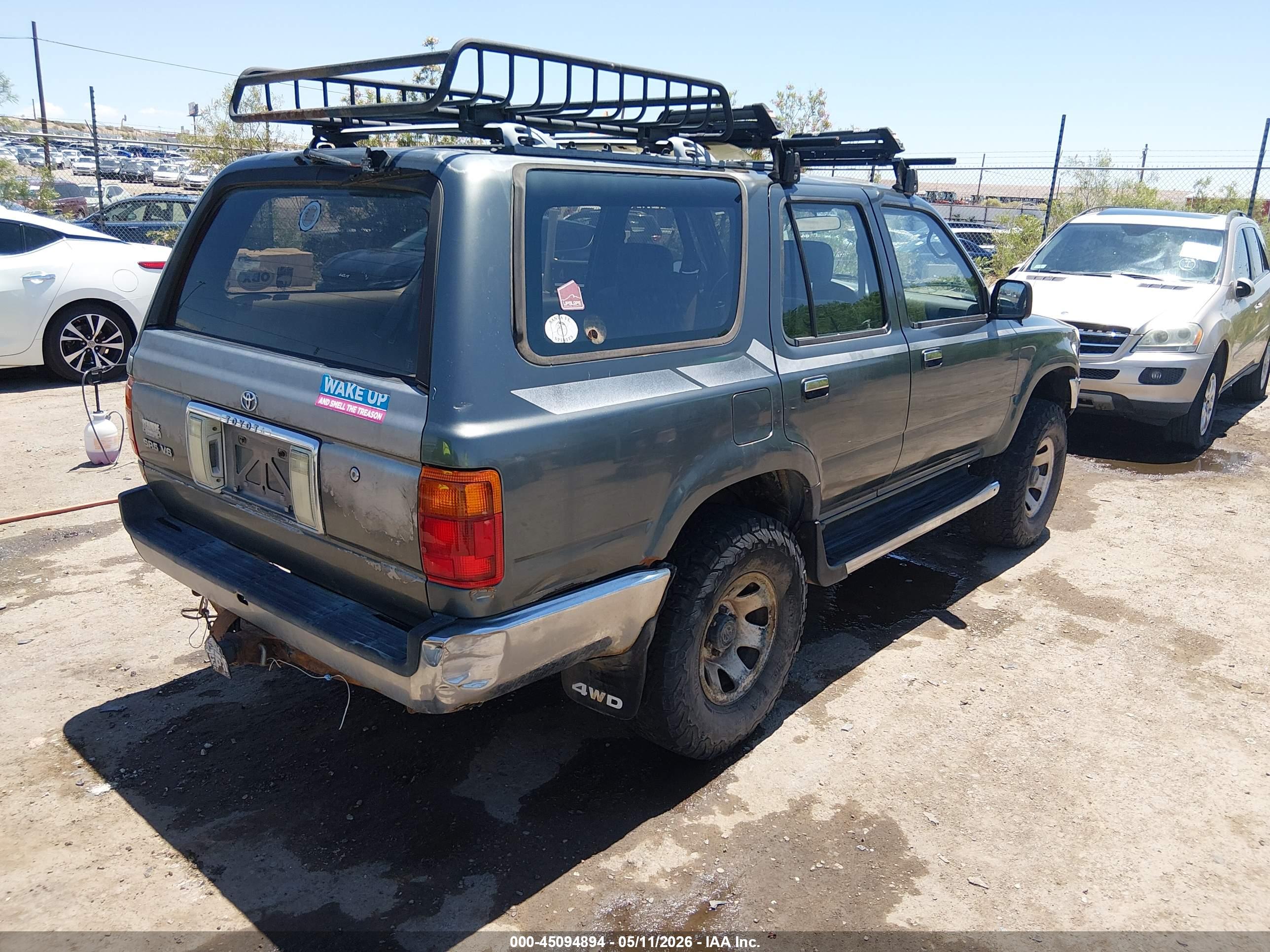 TOYOTA 4RUNNER image 6