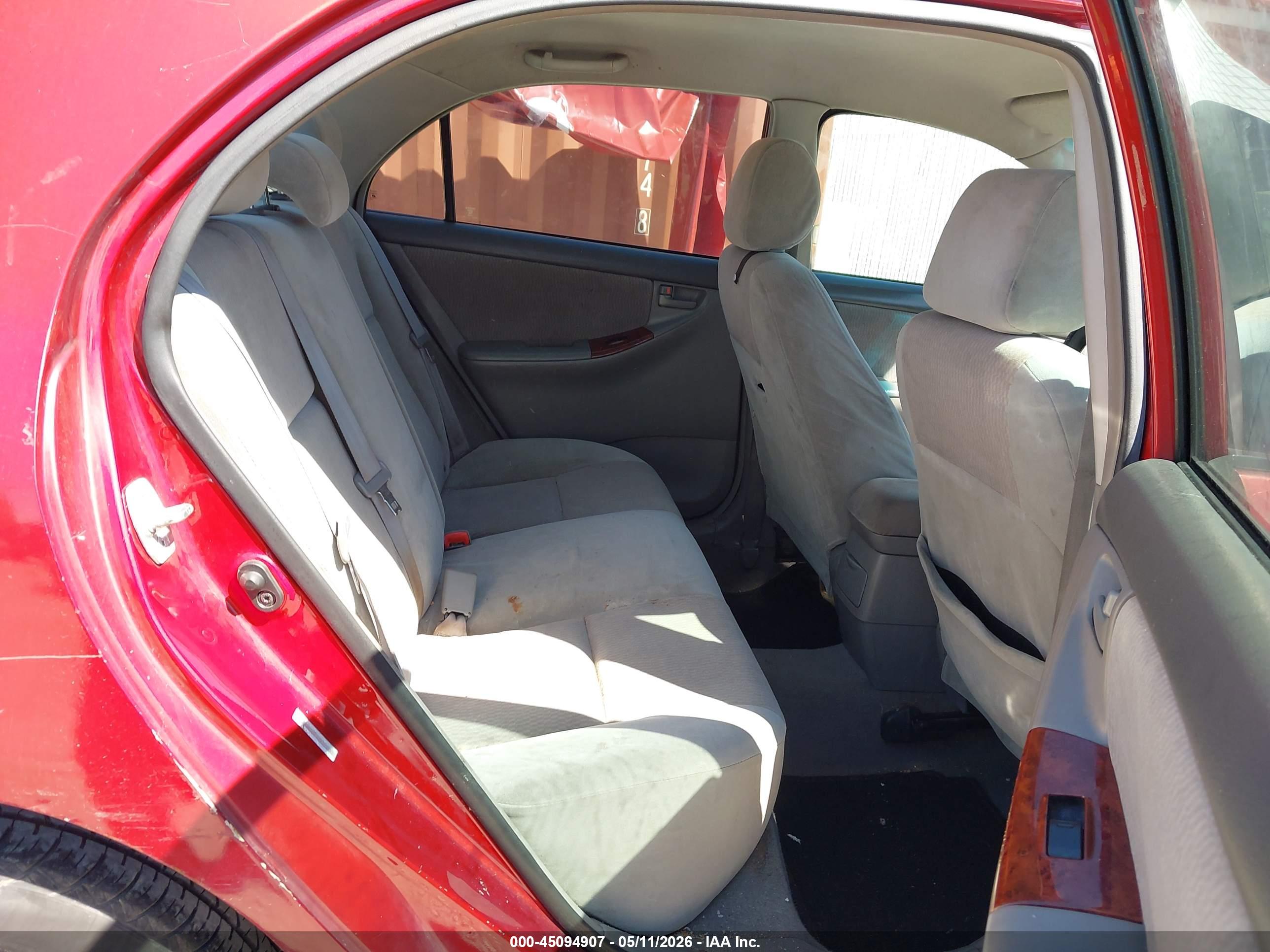 TOYOTA COROLLA image 8