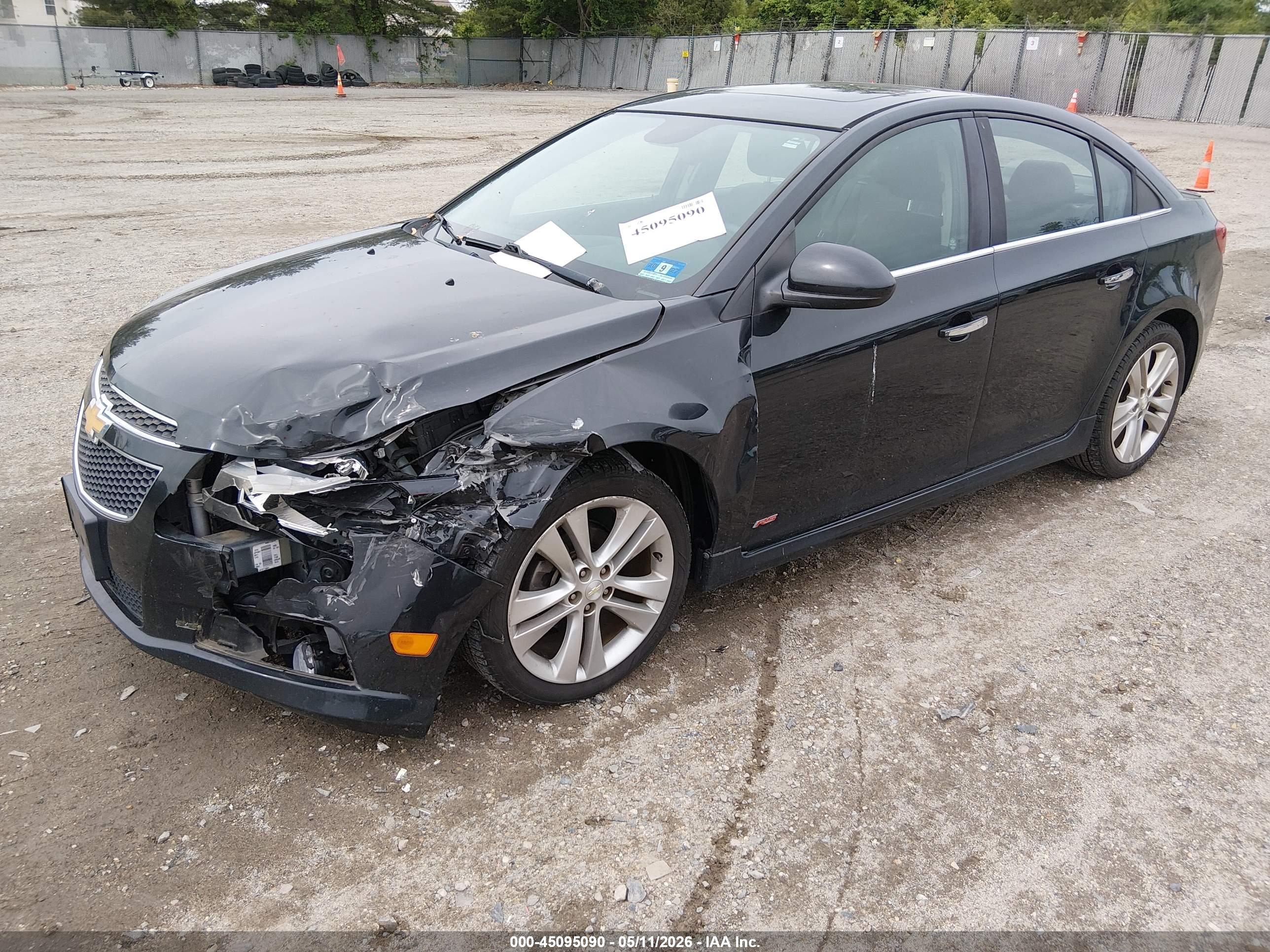 CHEVROLET CRUZE image 2