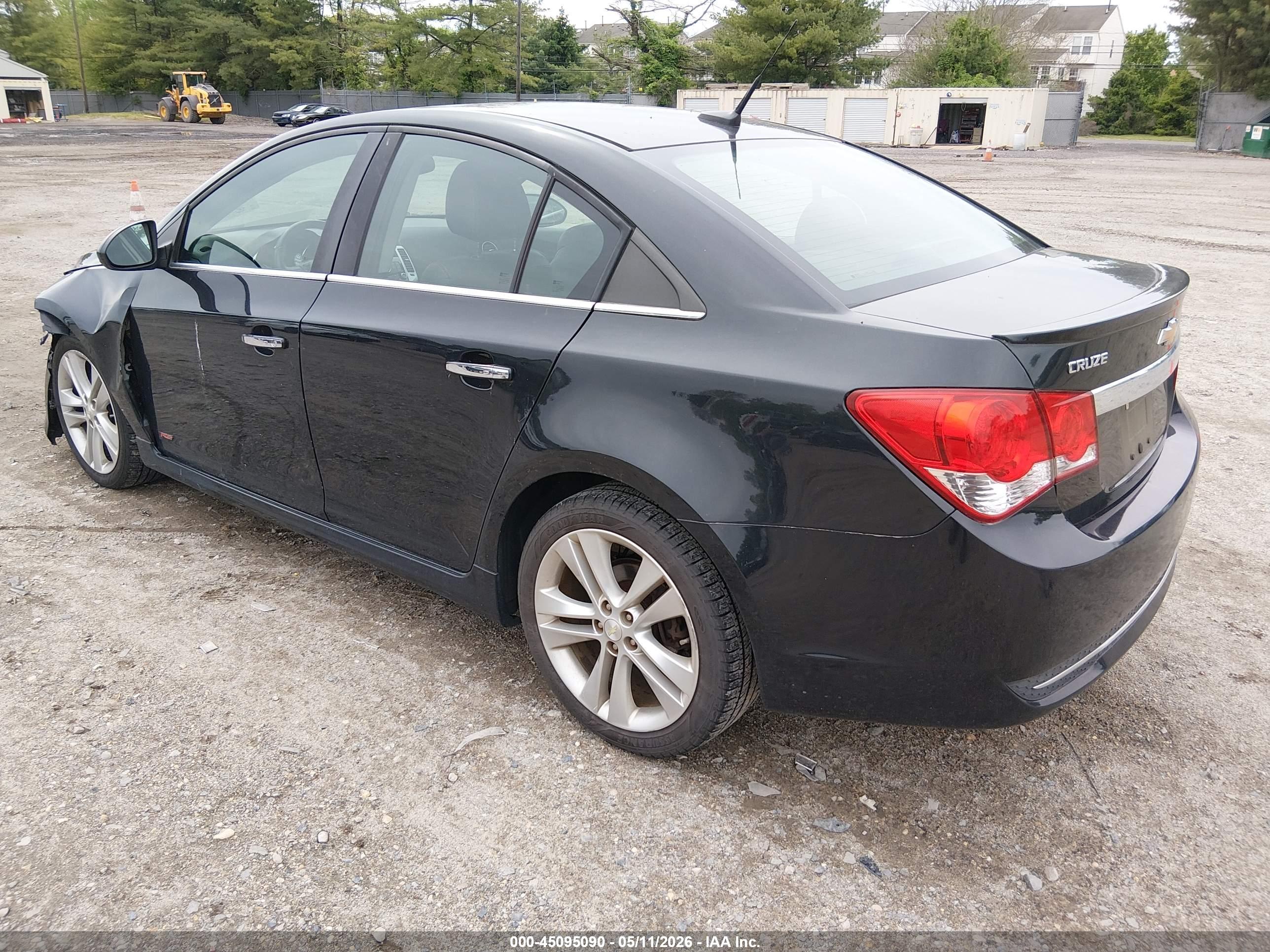 CHEVROLET CRUZE image 3