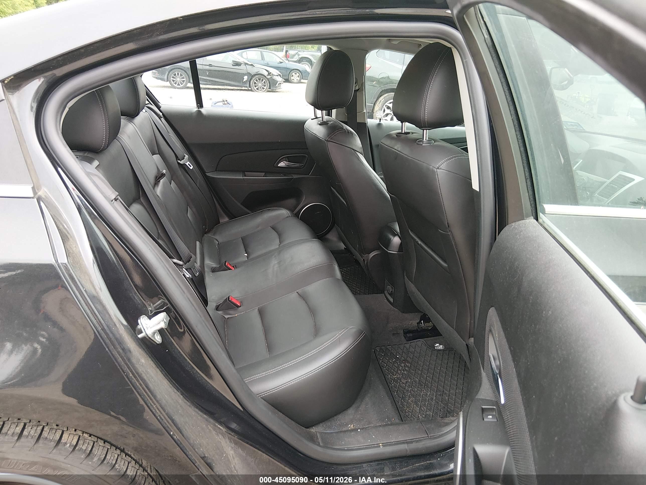 CHEVROLET CRUZE image 8