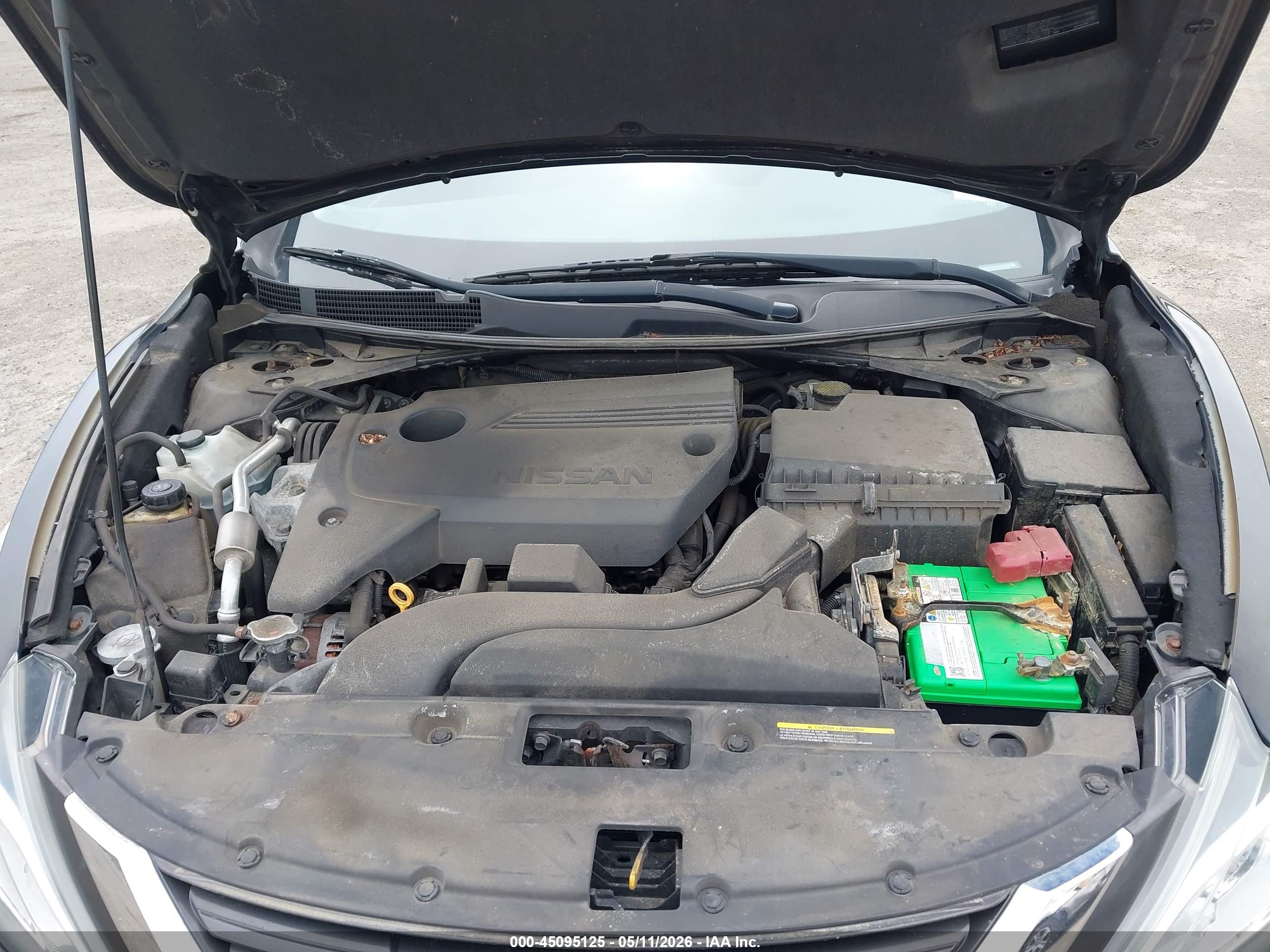 NISSAN ALTIMA image 10