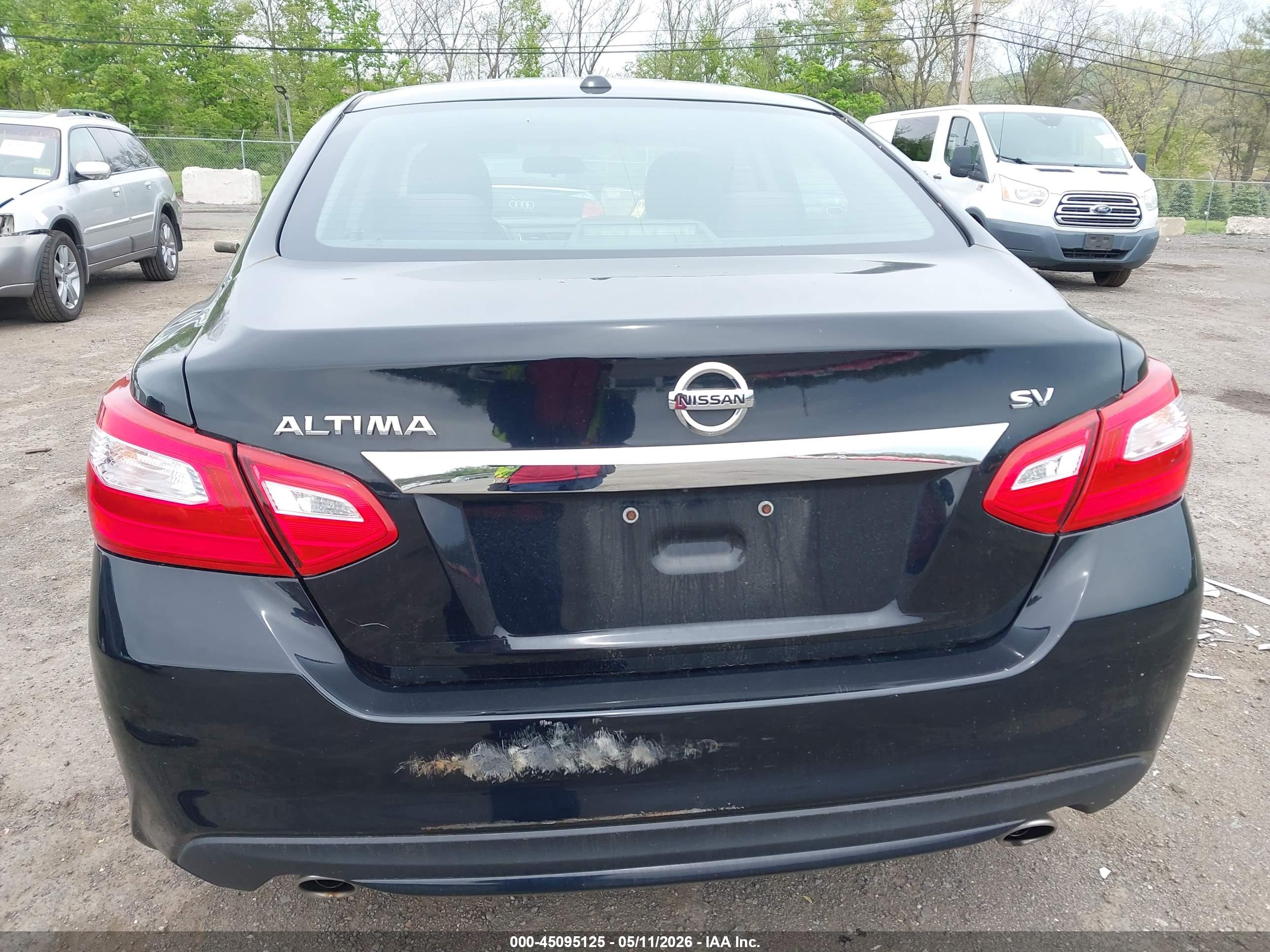 NISSAN ALTIMA image 6