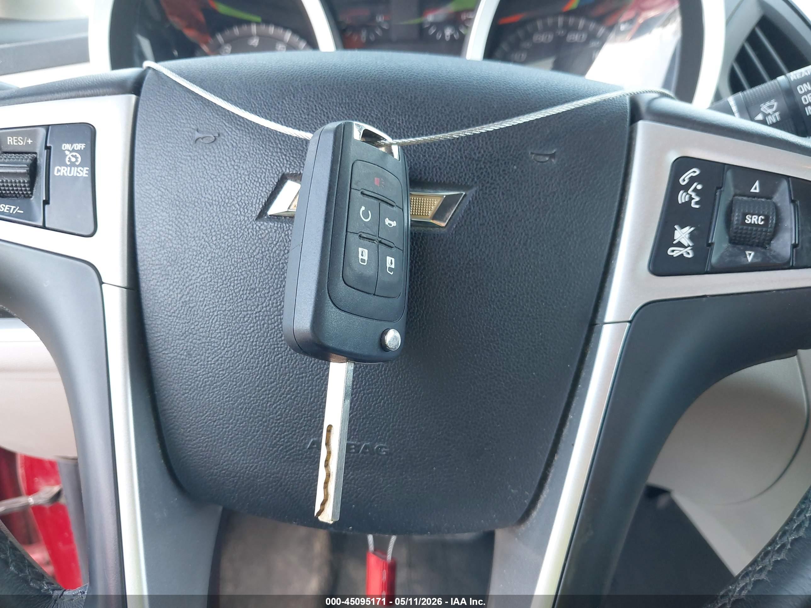CHEVROLET EQUINOX image 11