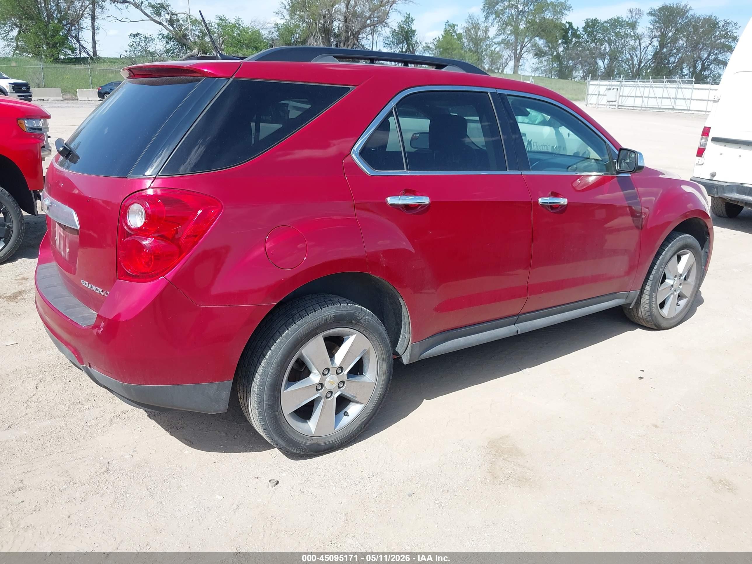 CHEVROLET EQUINOX image 4