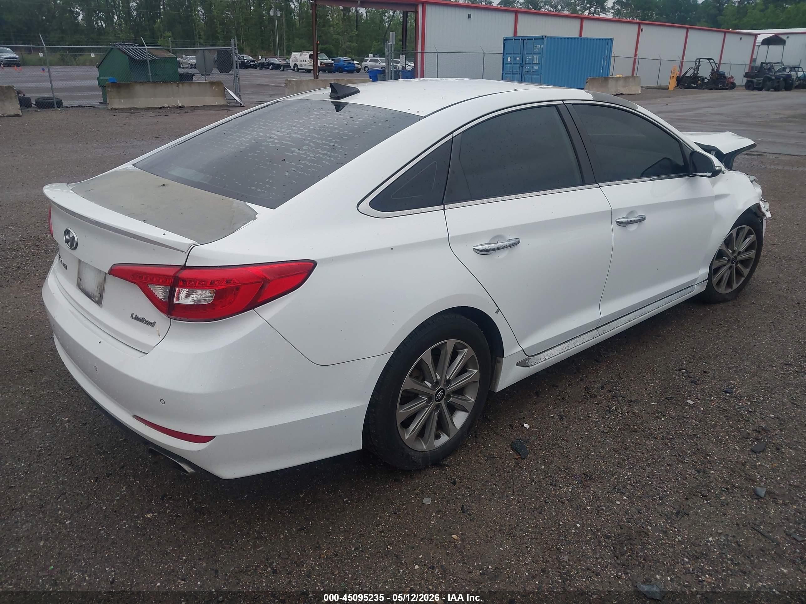 HYUNDAI SONATA image 4