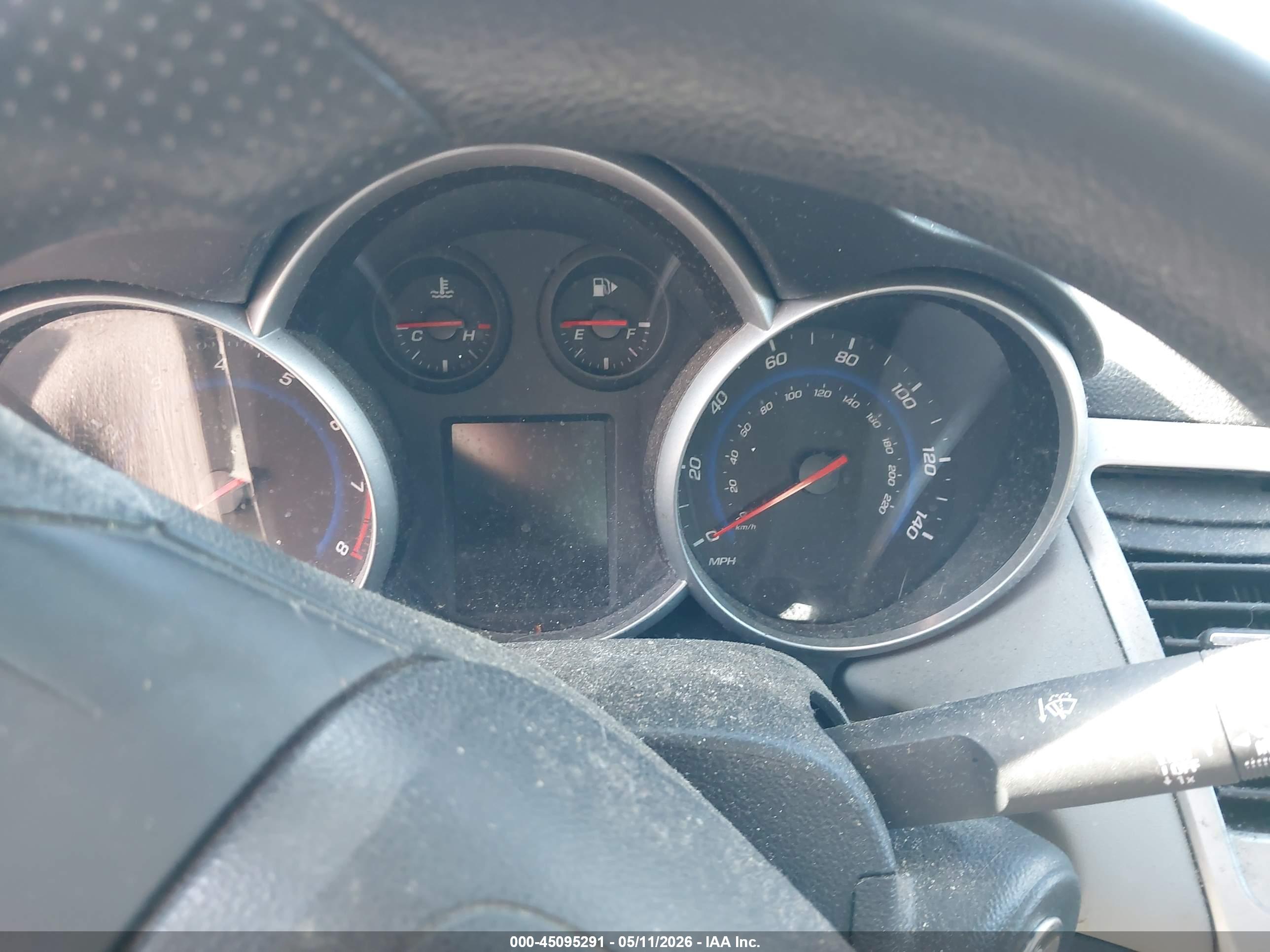 CHEVROLET CRUZE image 7