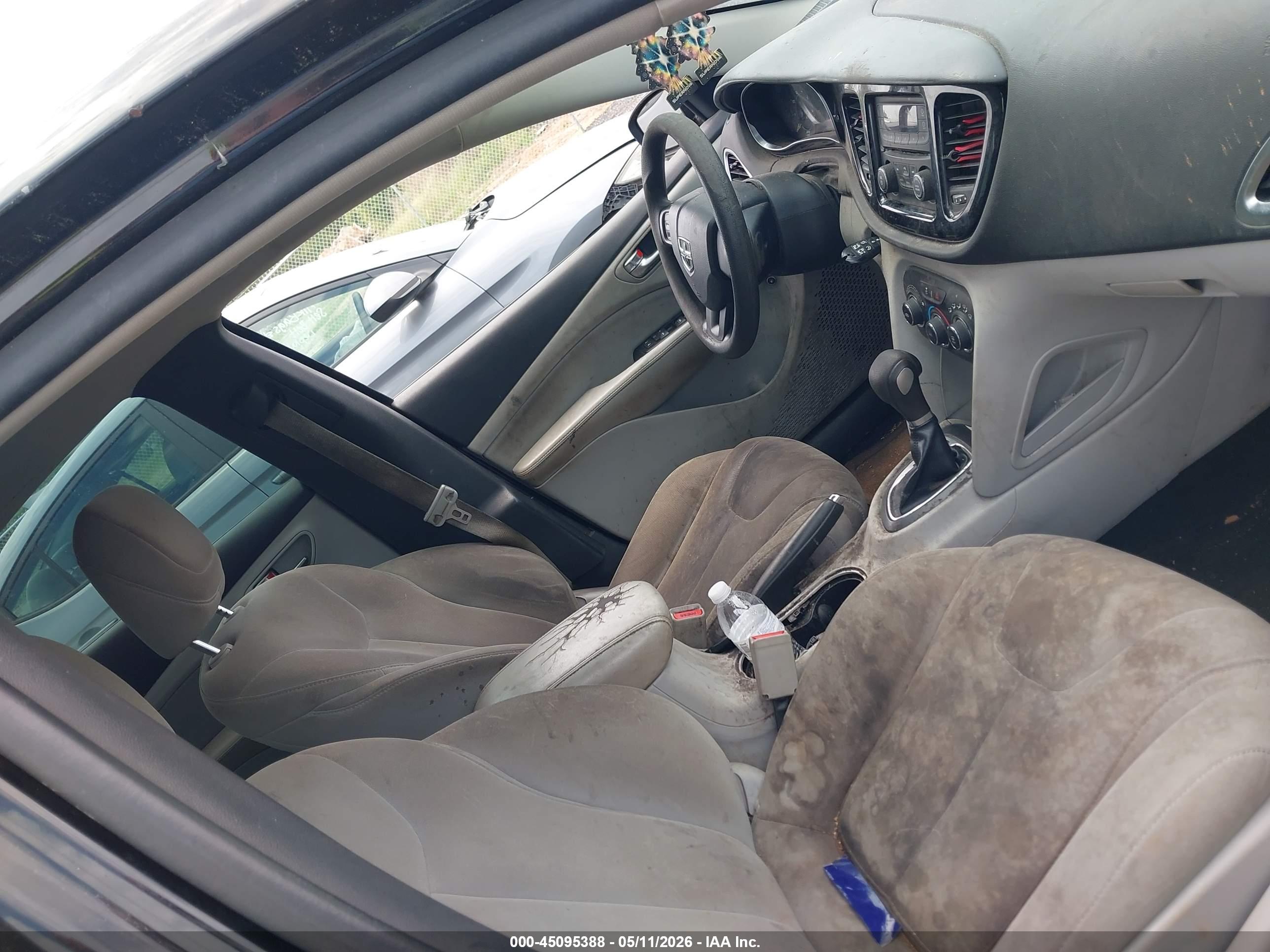 DODGE DART image 5