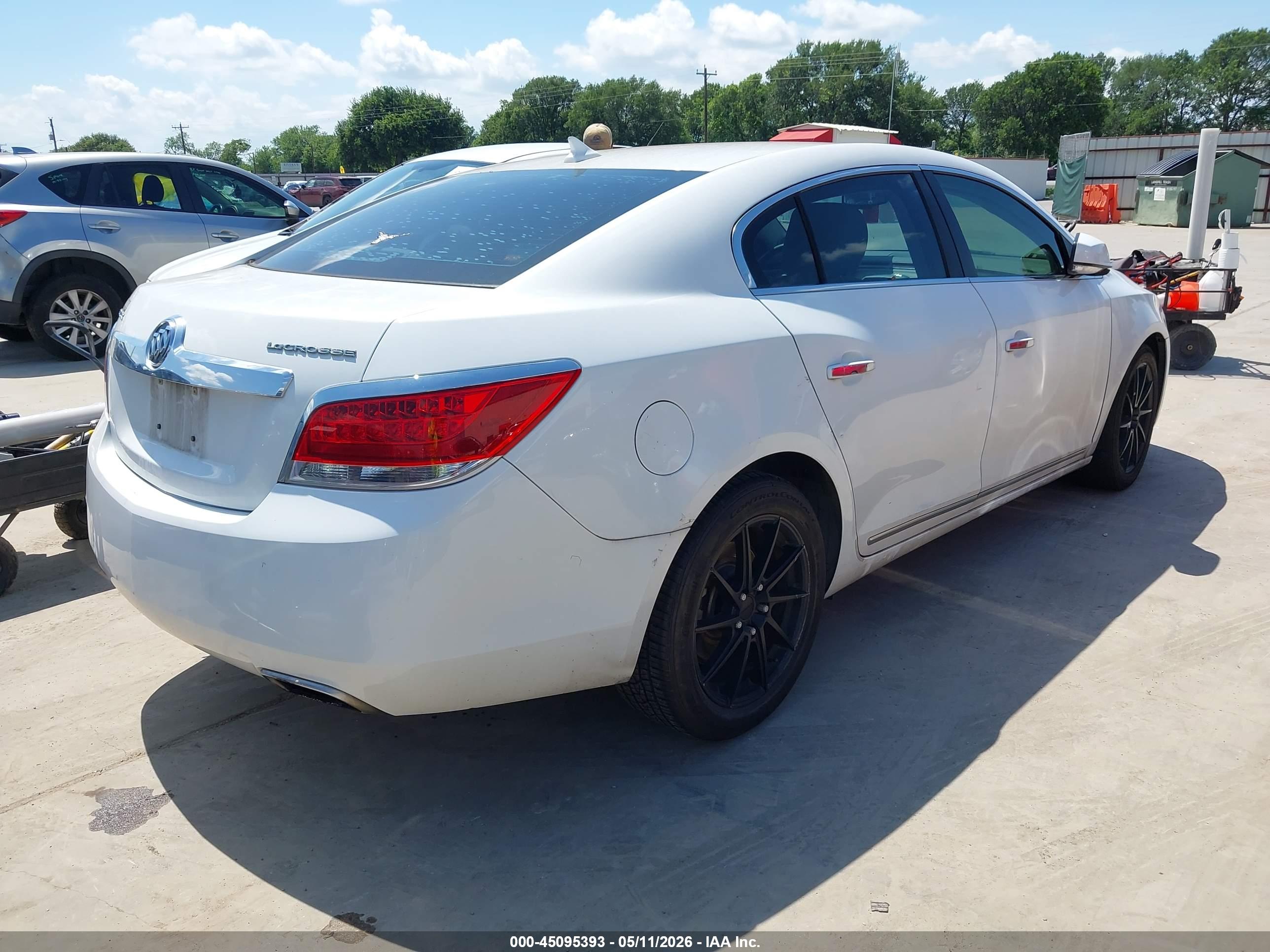 BUICK LACROSSE image 4