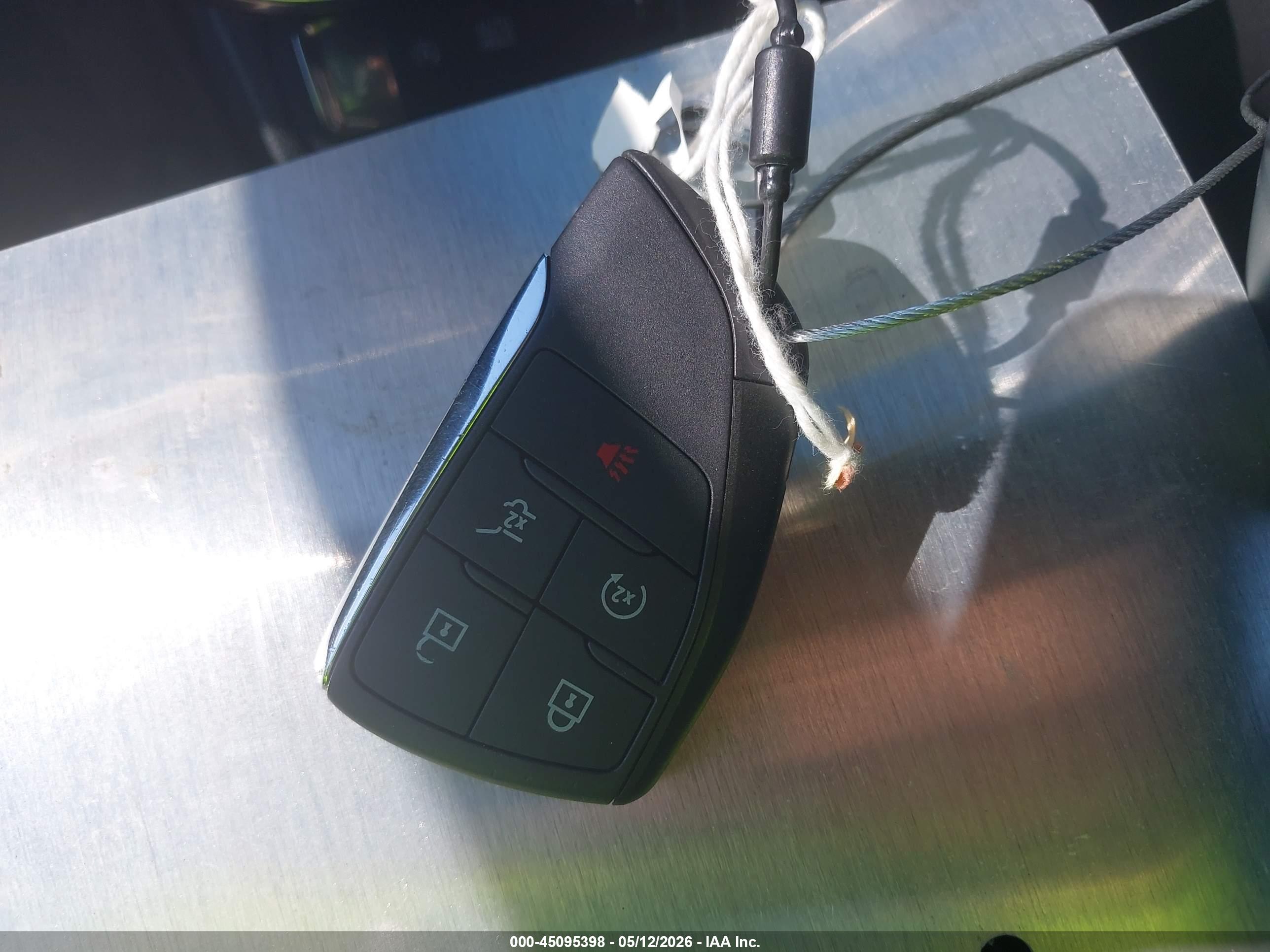 CHEVROLET EQUINOX image 11