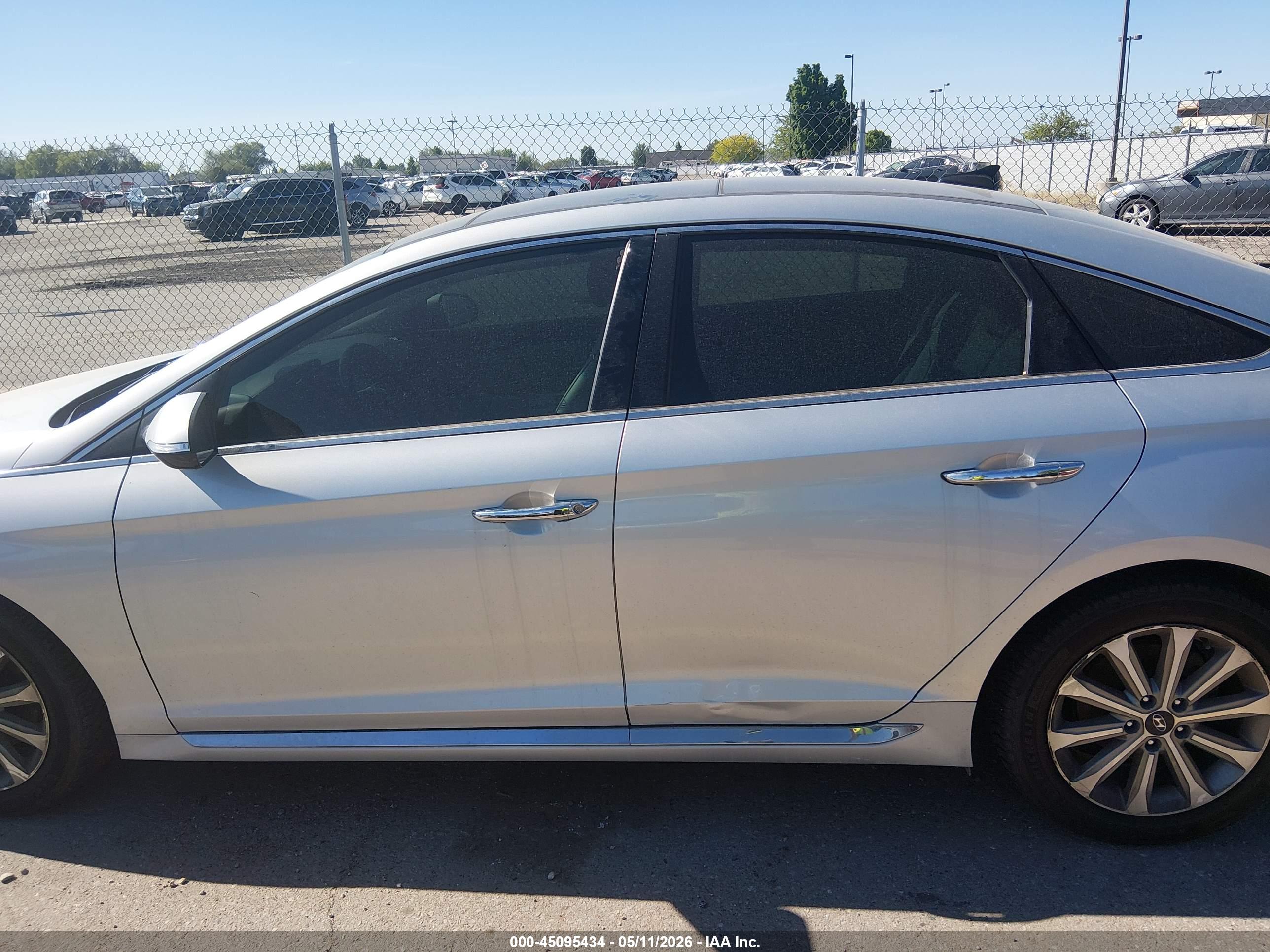 HYUNDAI SONATA image 6