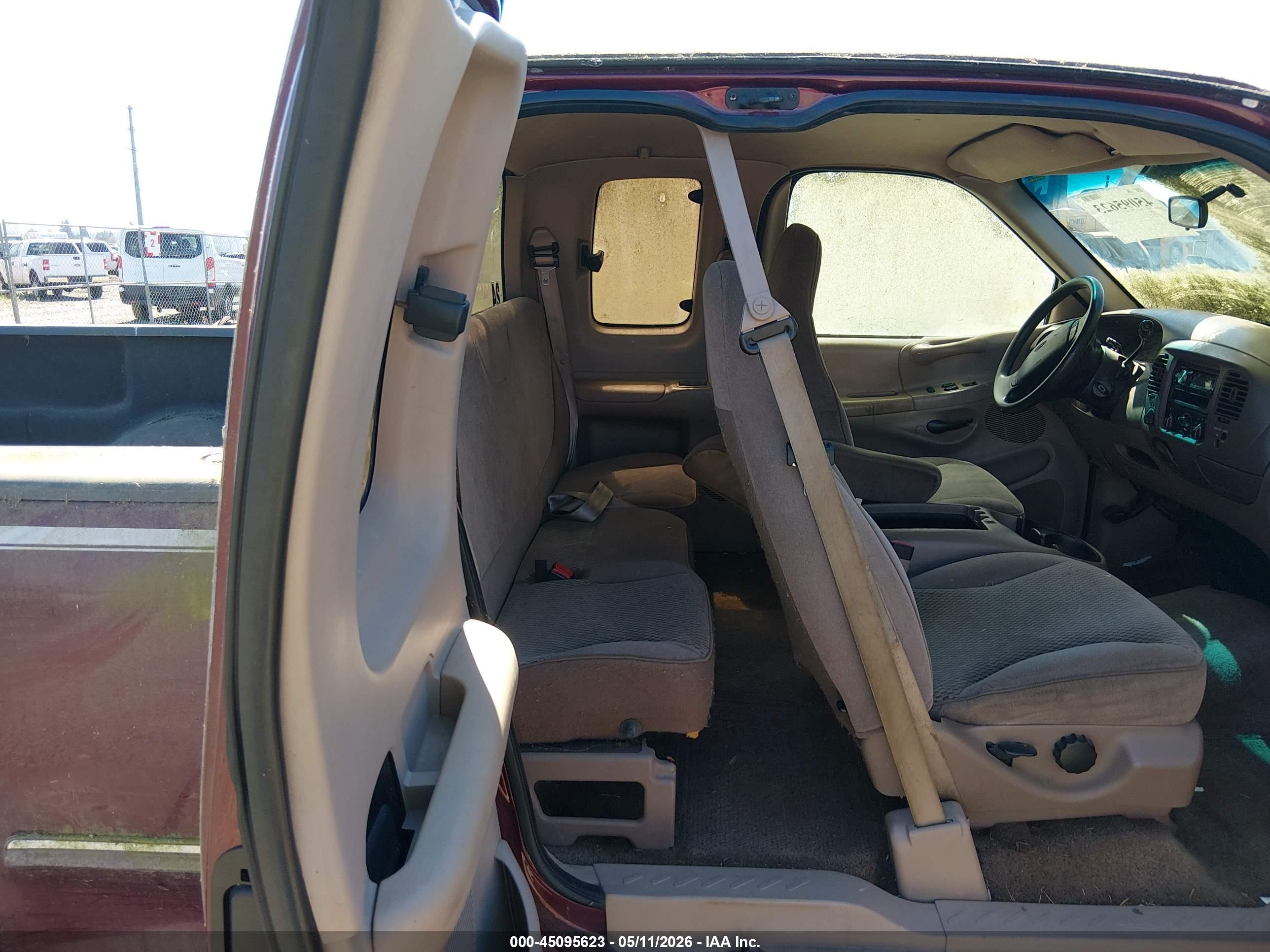 FORD F-150 image 8