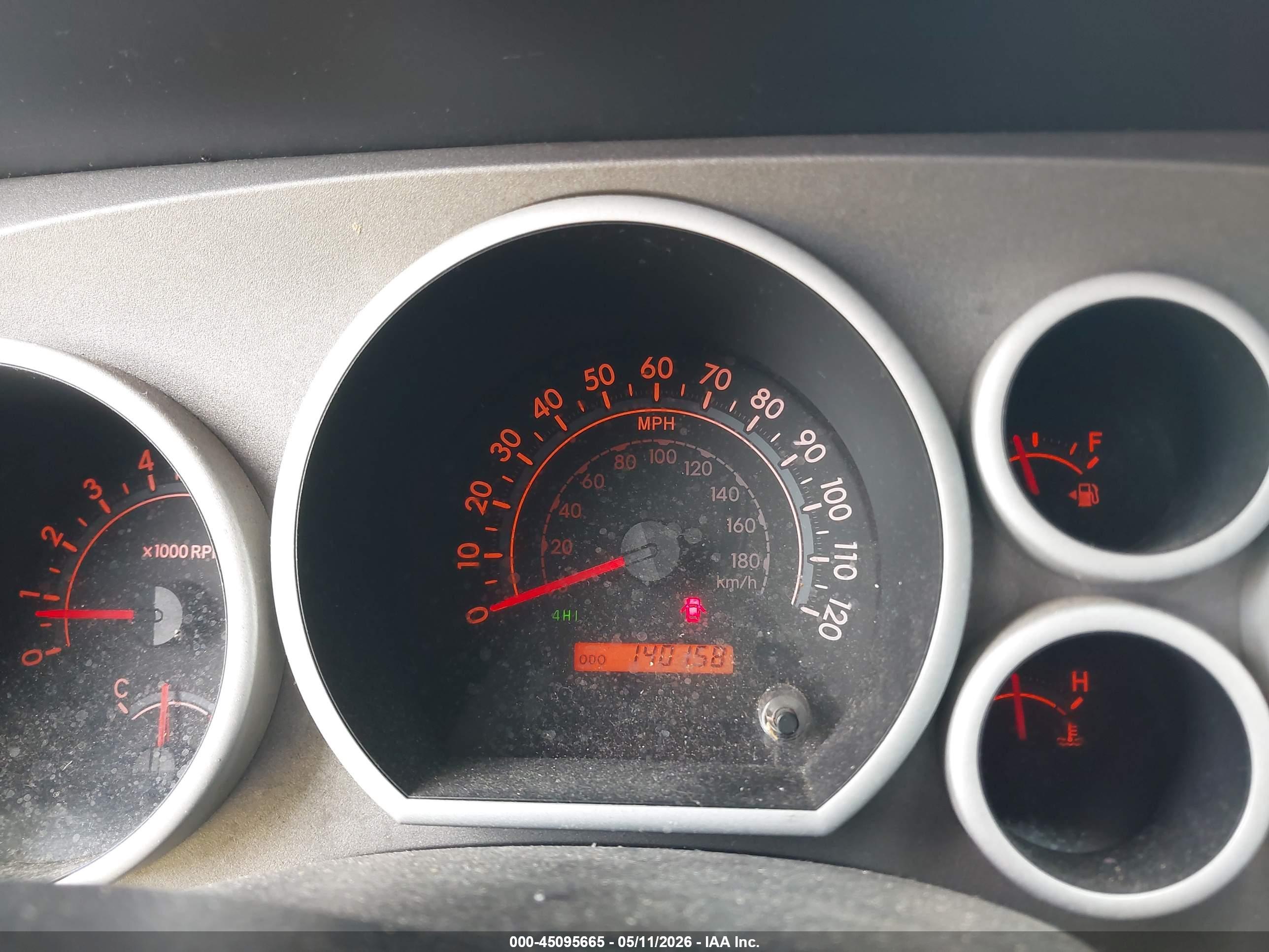 TOYOTA TUNDRA image 7