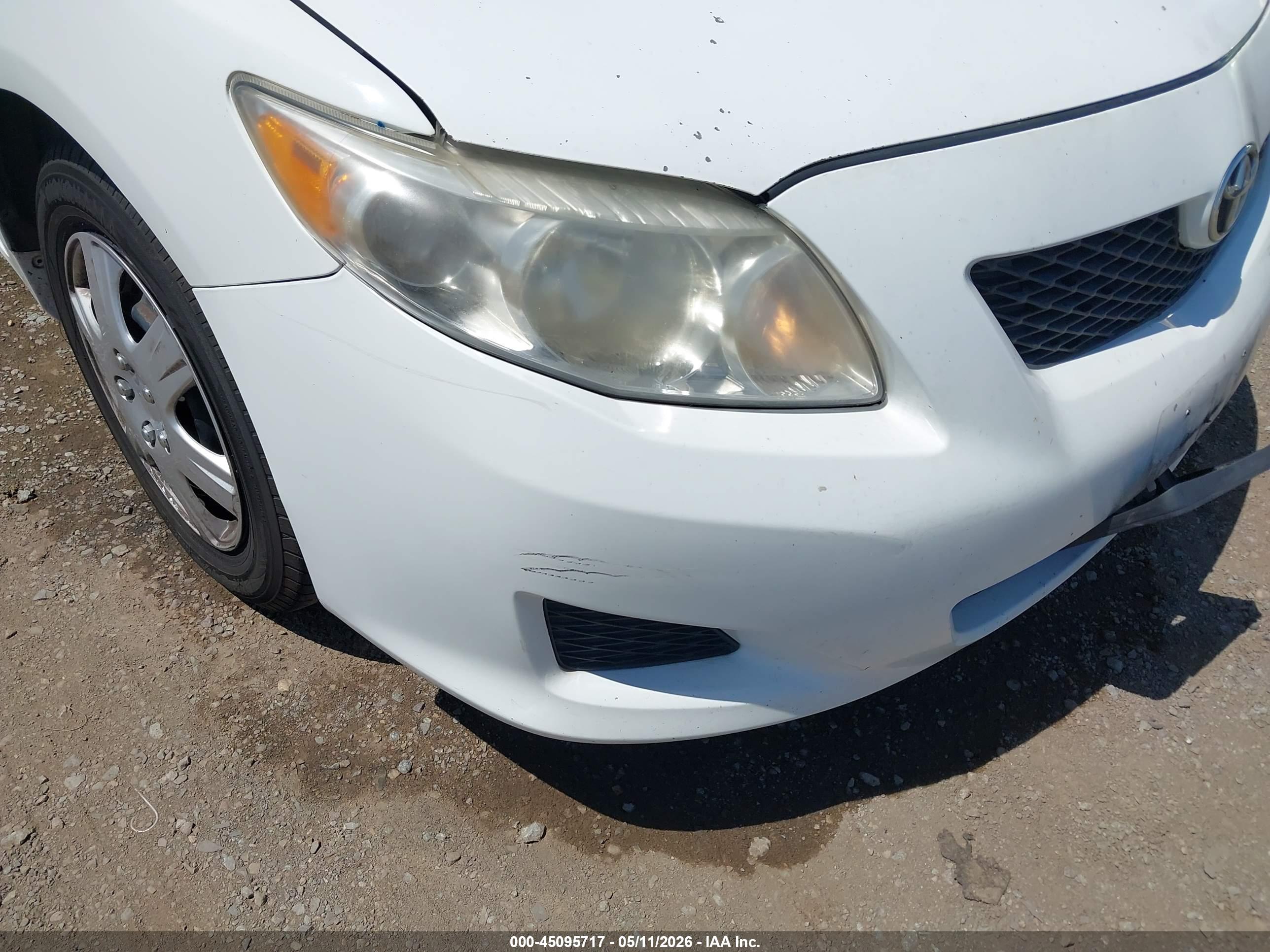 TOYOTA COROLLA image 6