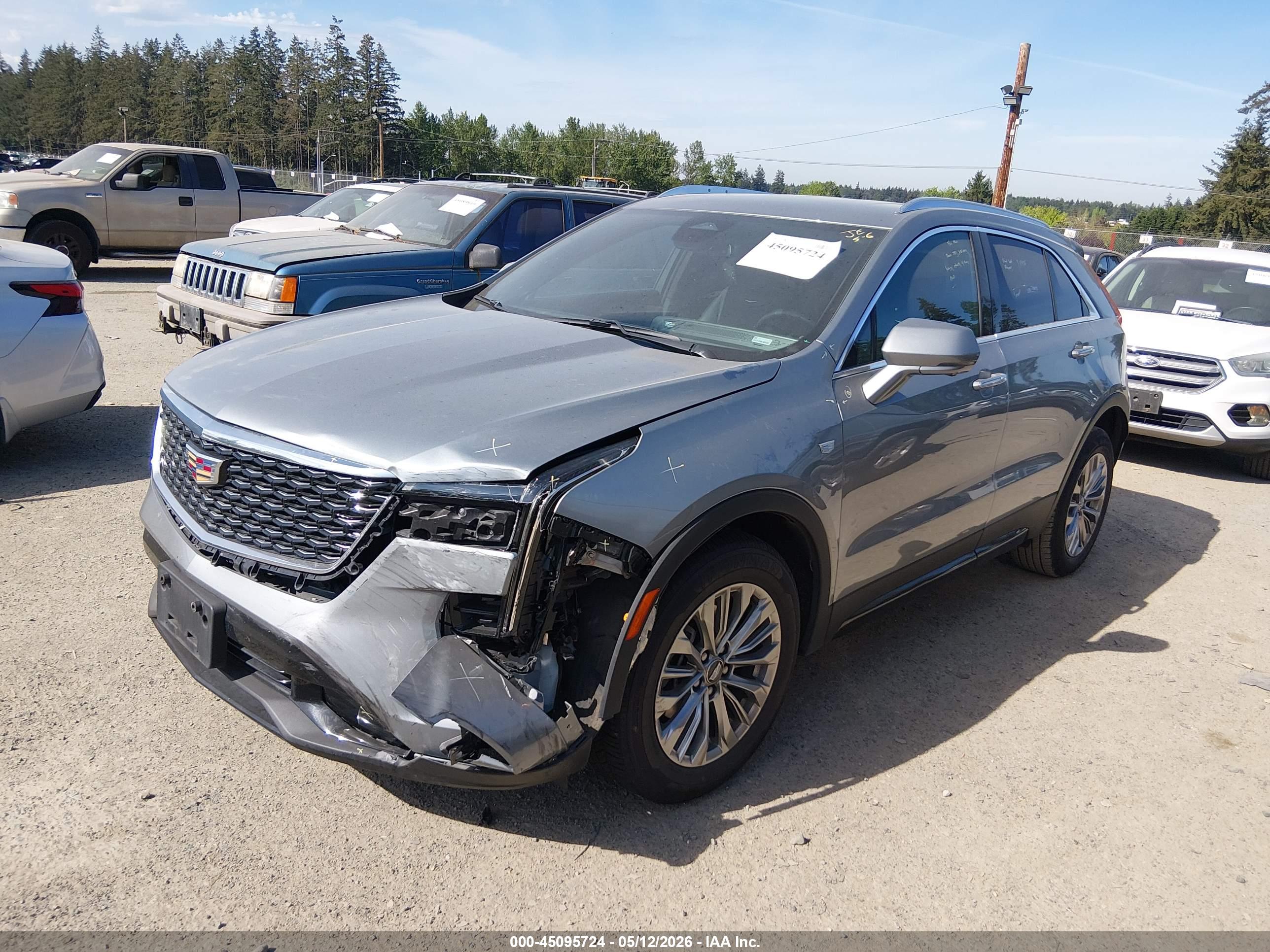 CADILLAC XT4 image 2