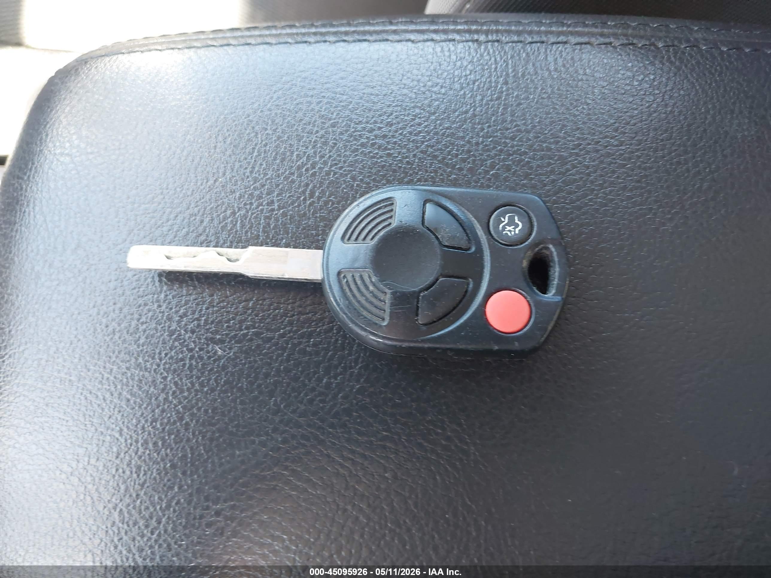 FORD FOCUS image 11