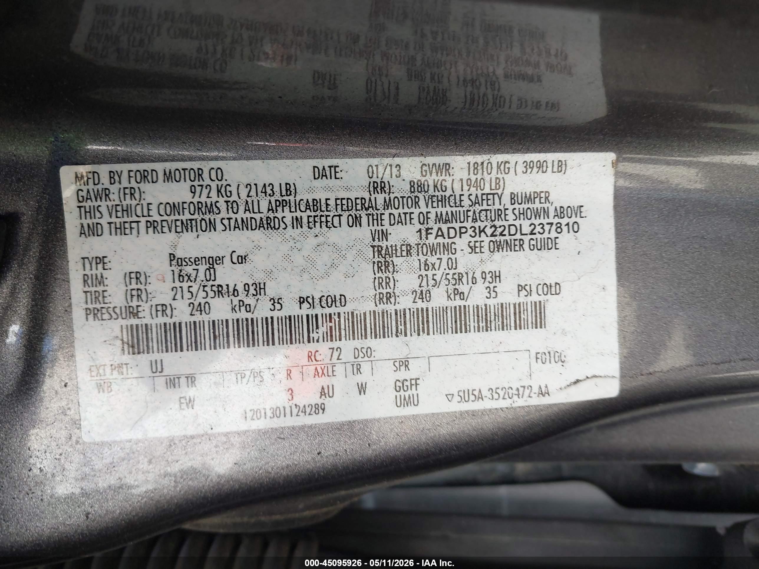FORD FOCUS image 9