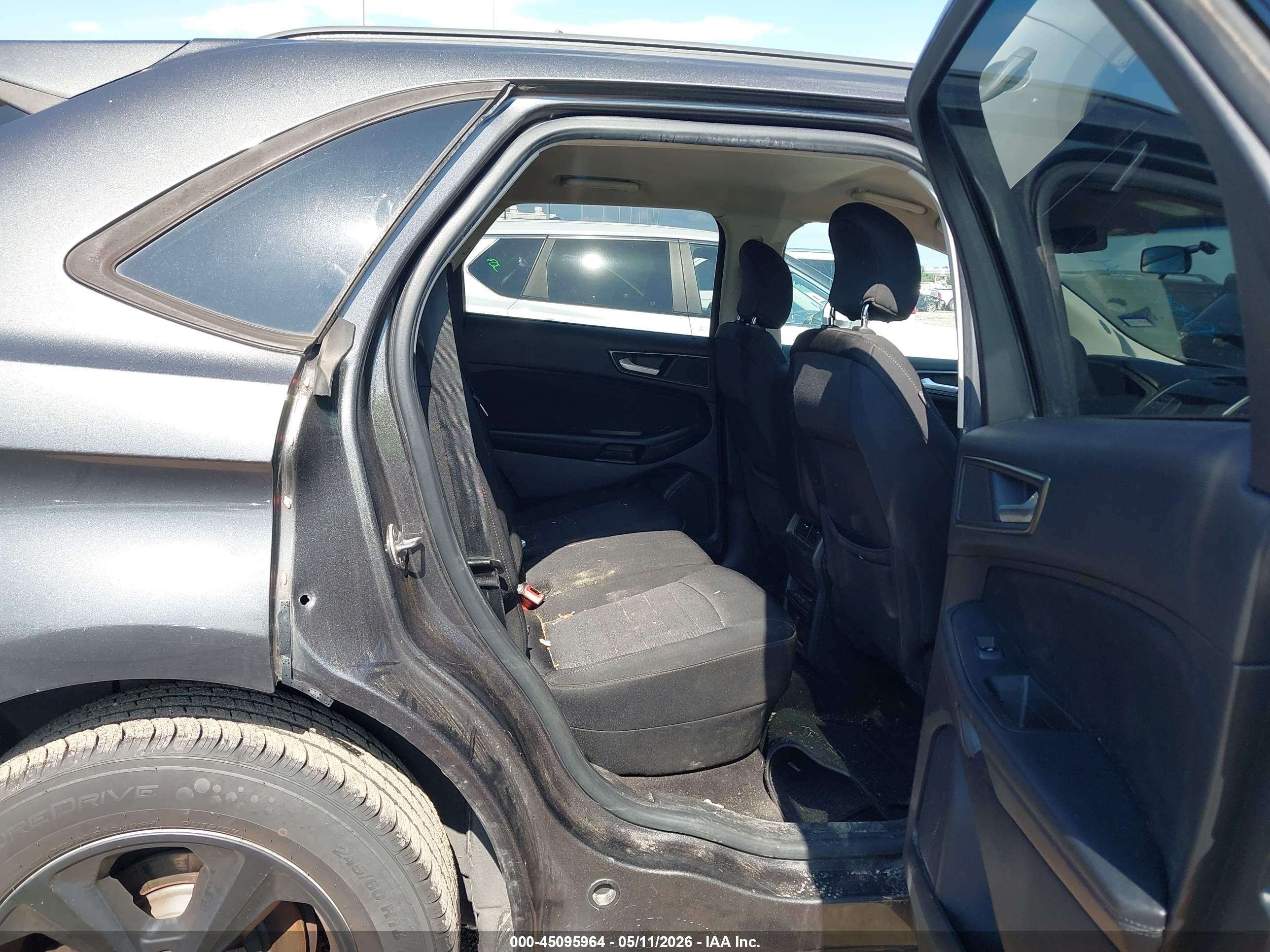 FORD EDGE image 8