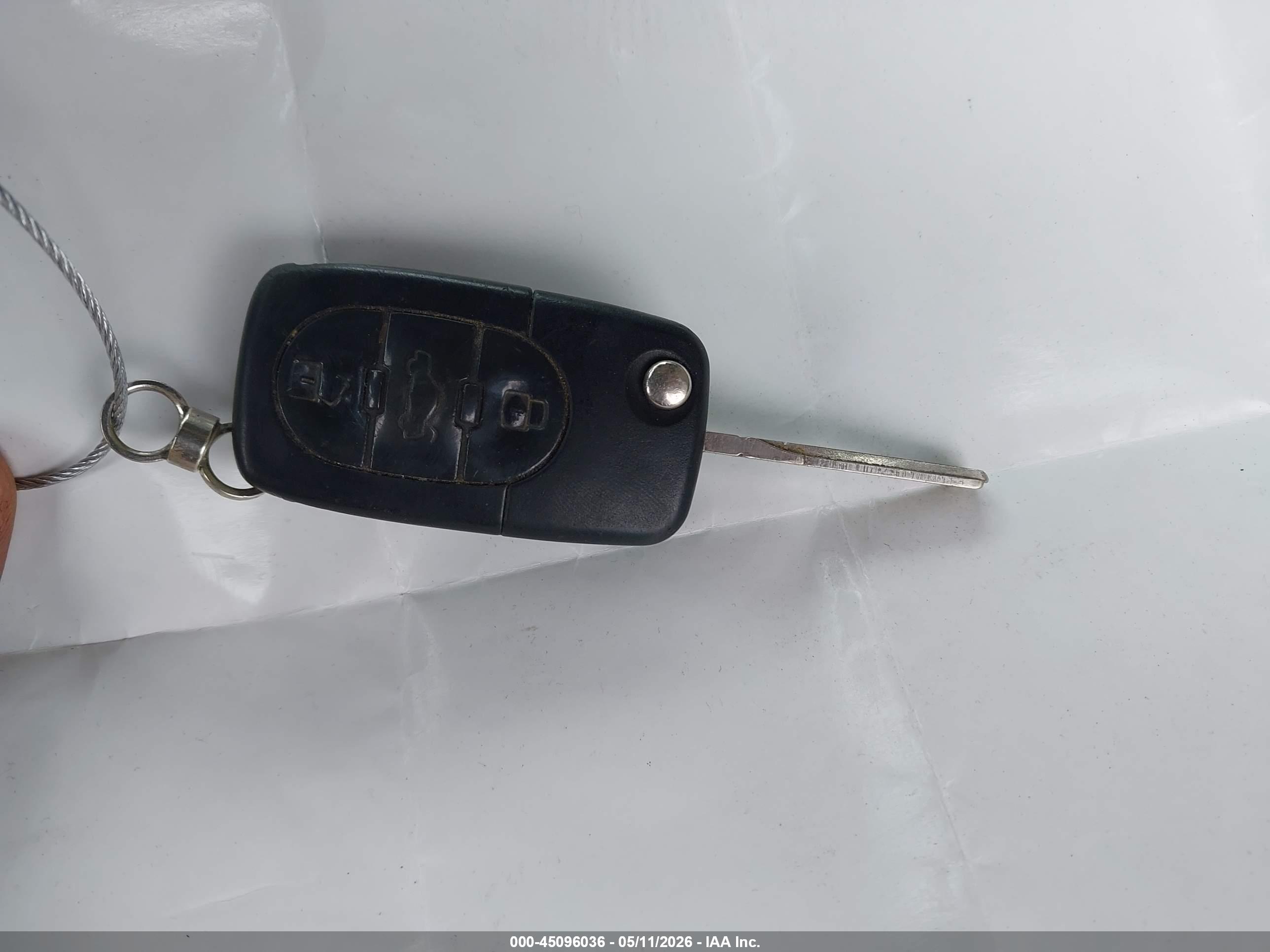 AUDI A4 image 11