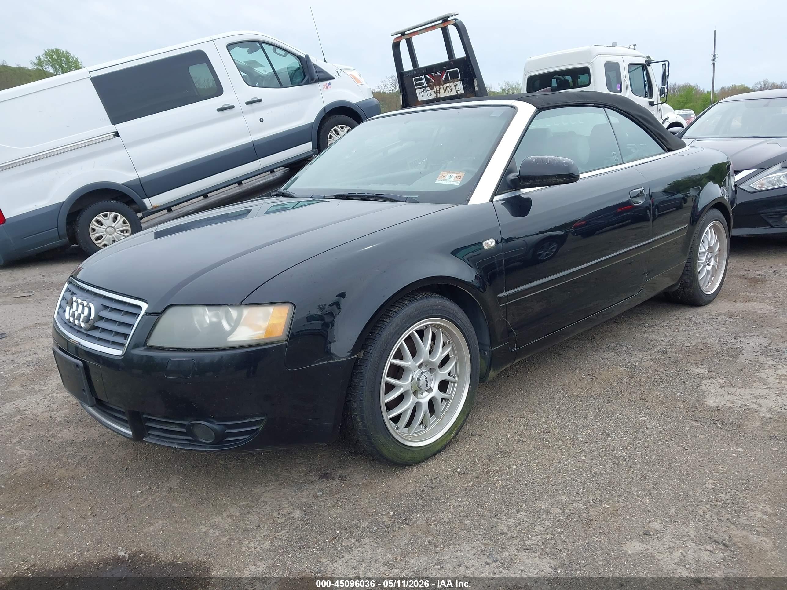 AUDI A4 image 2