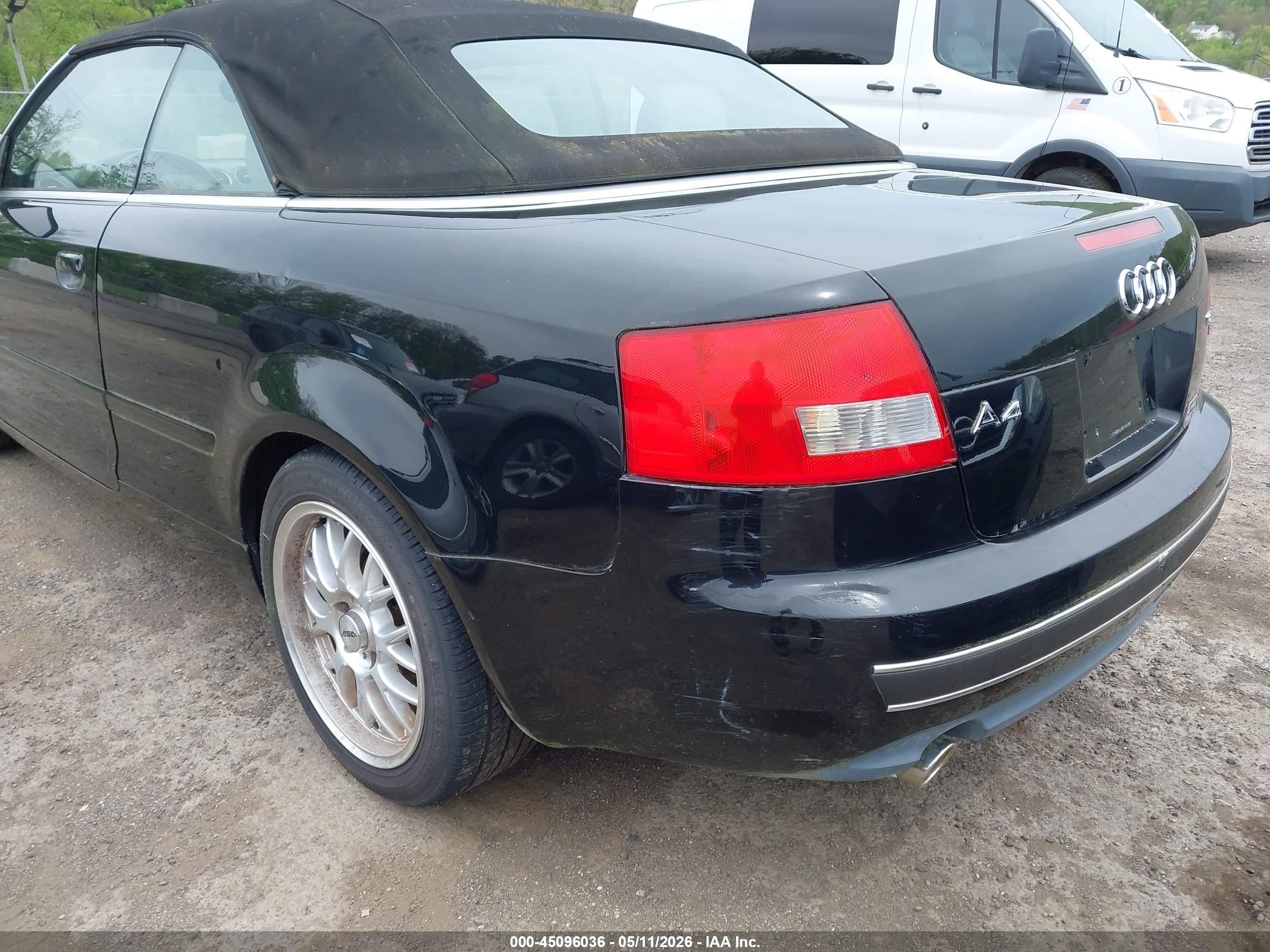 AUDI A4 image 6