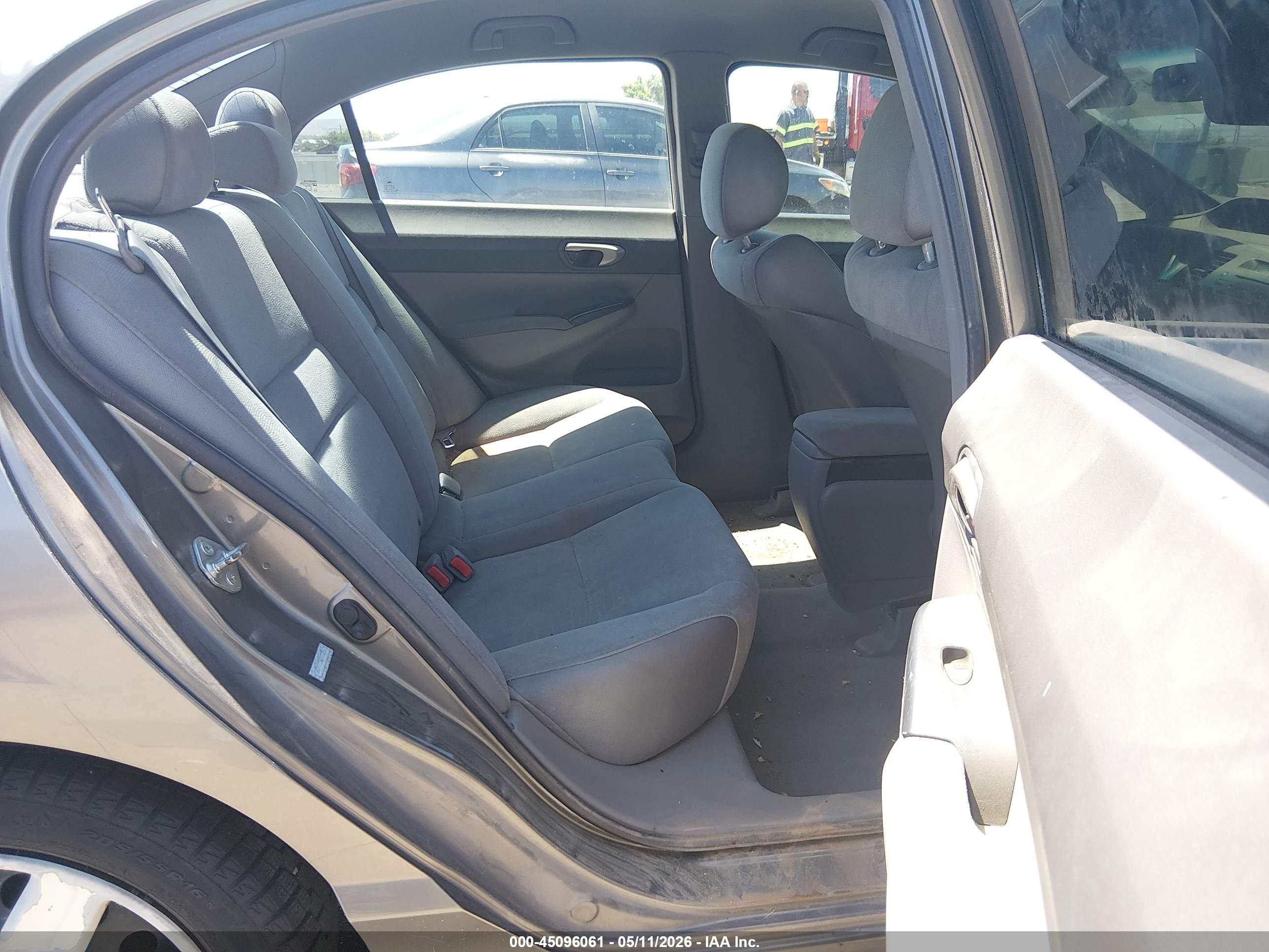 HONDA CIVIC image 8