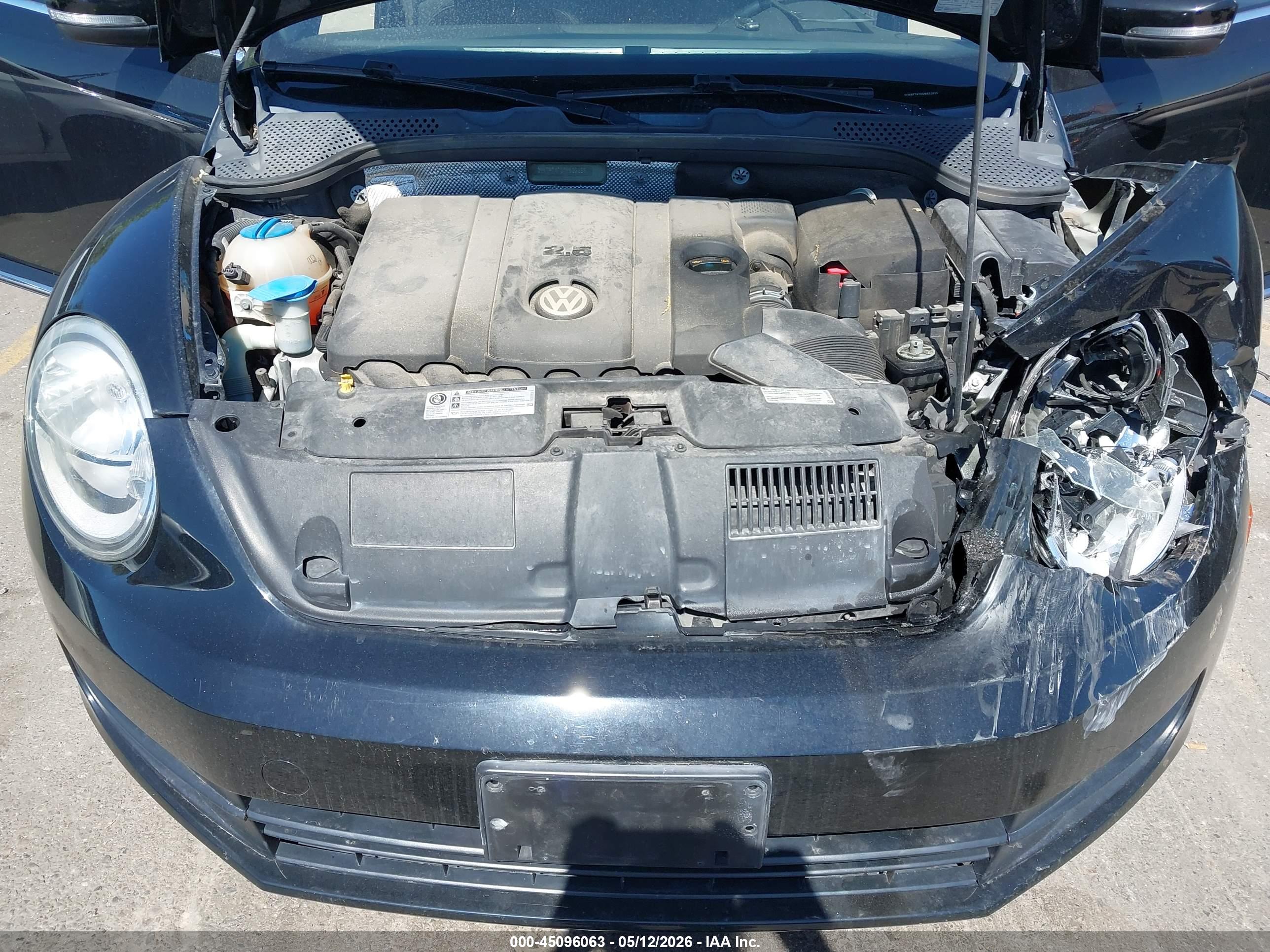 VOLKSWAGEN BEETLE image 10
