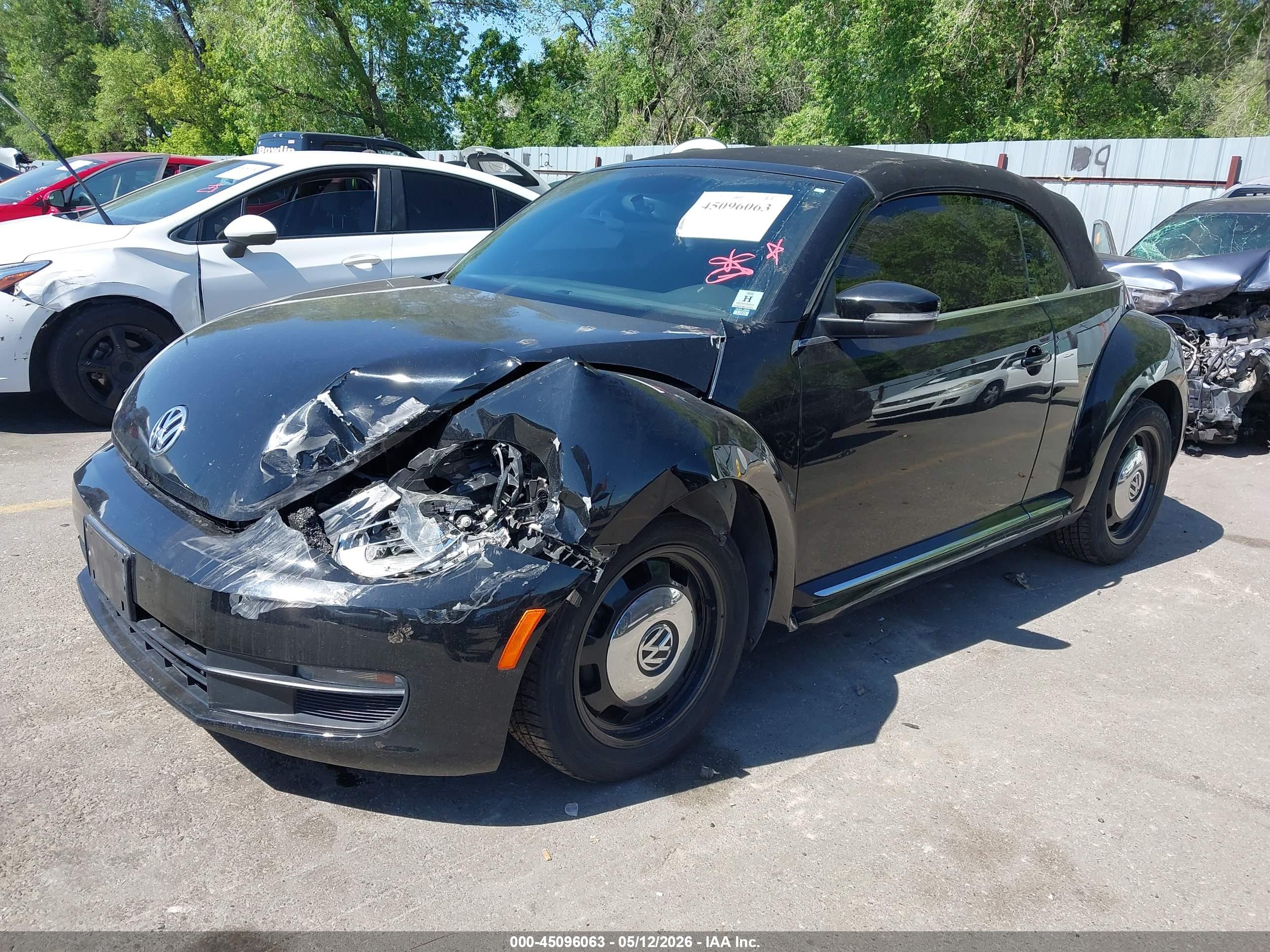 VOLKSWAGEN BEETLE image 2