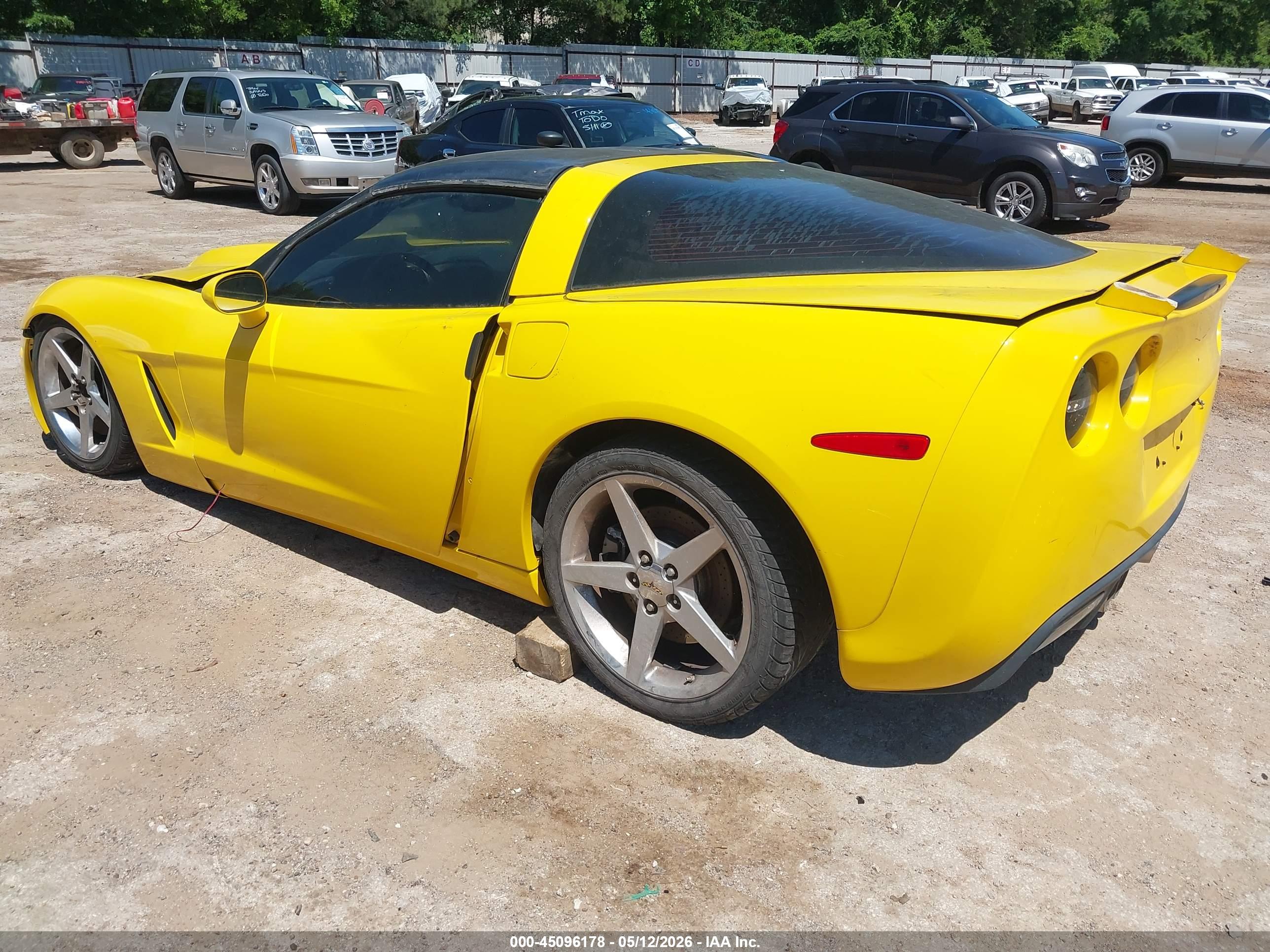 CHEVROLET CORVETTE image 3