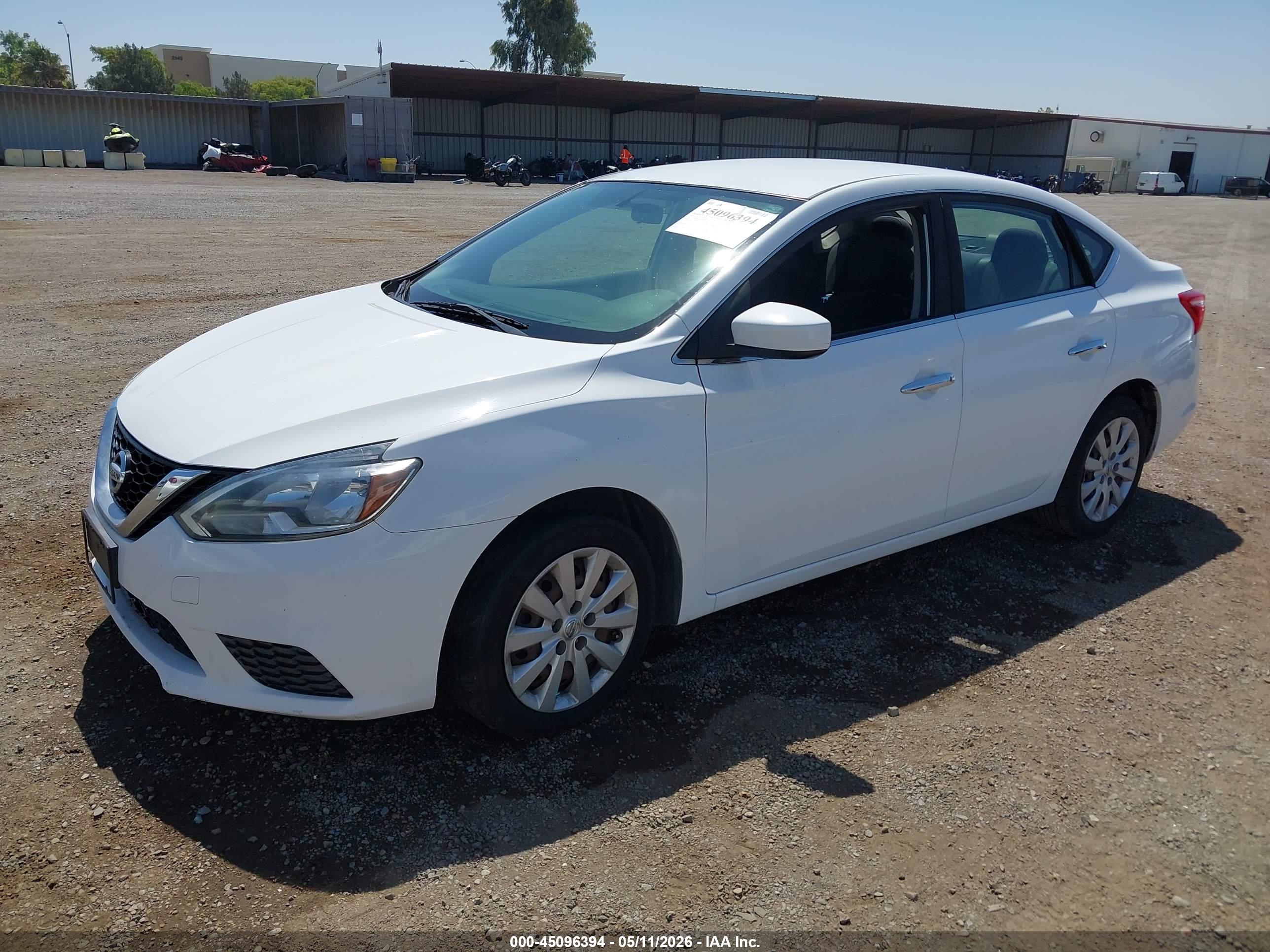 NISSAN SENTRA image 2