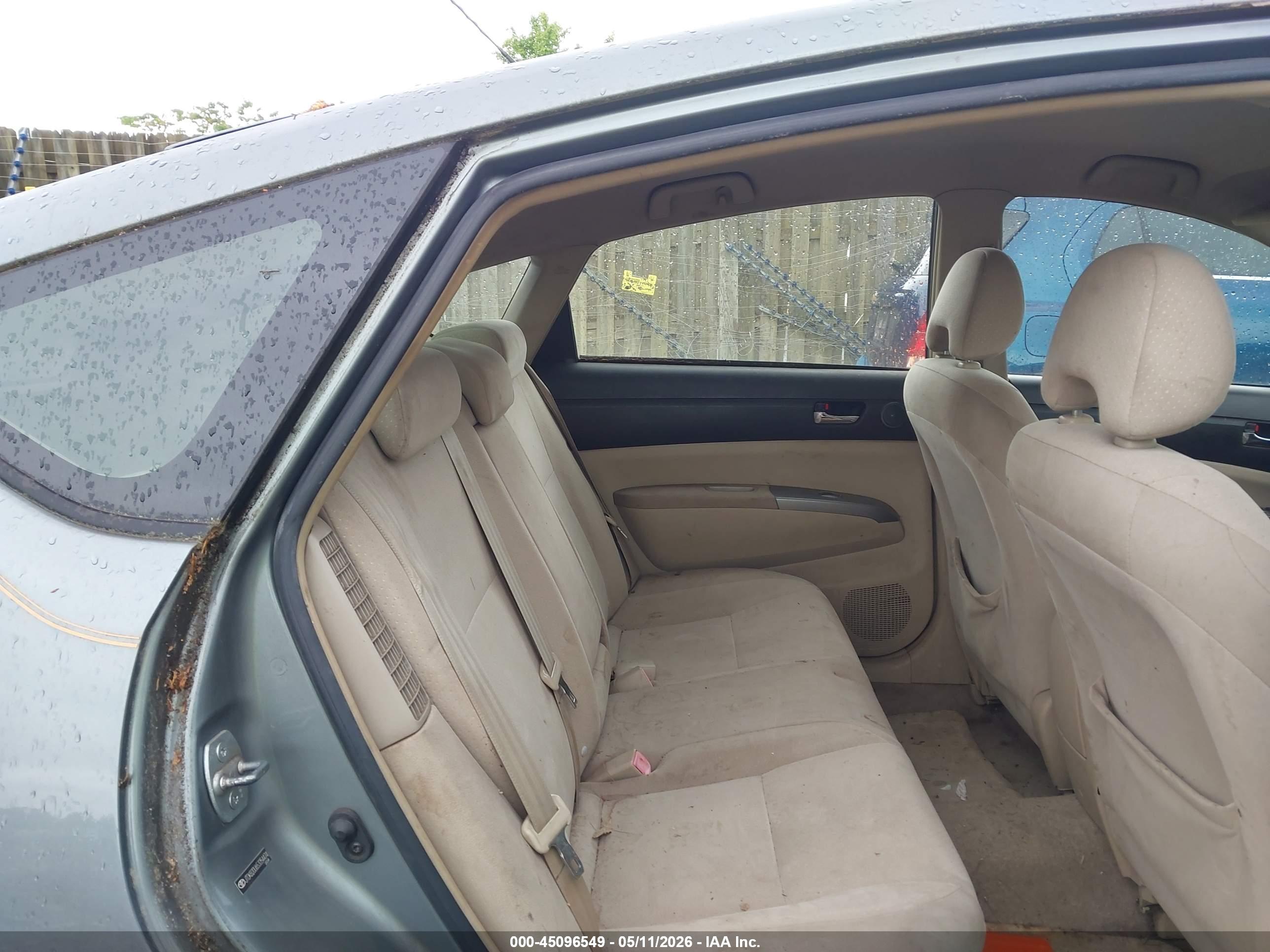 TOYOTA PRIUS image 8