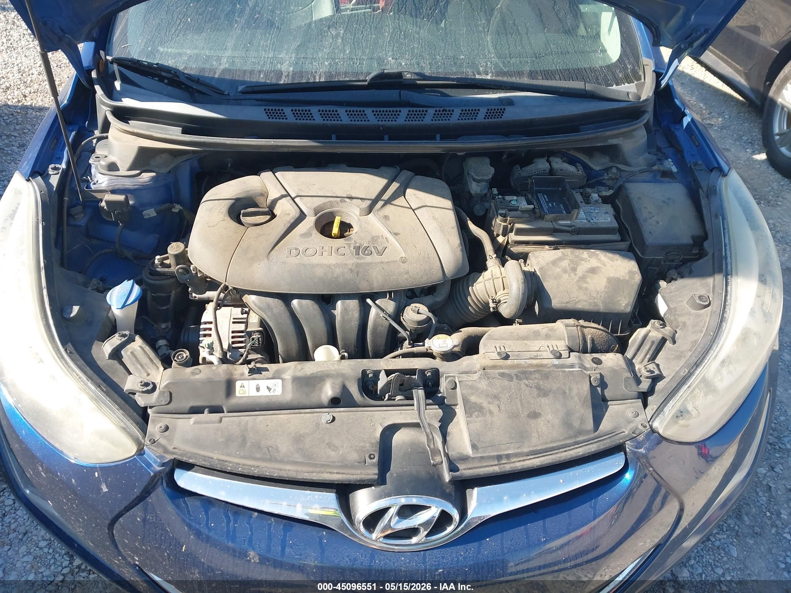 HYUNDAI ELANTRA image 10