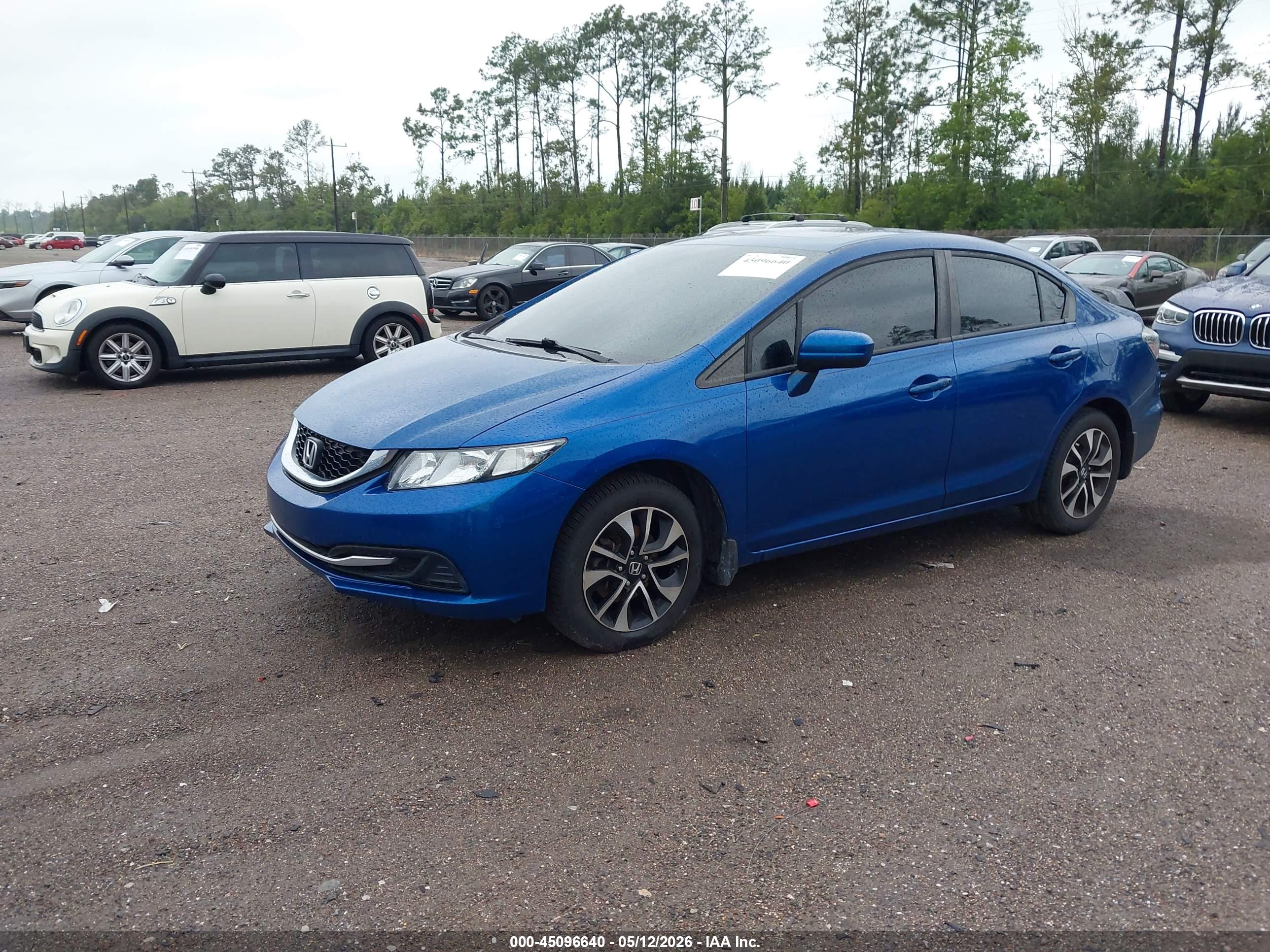 HONDA CIVIC image 2