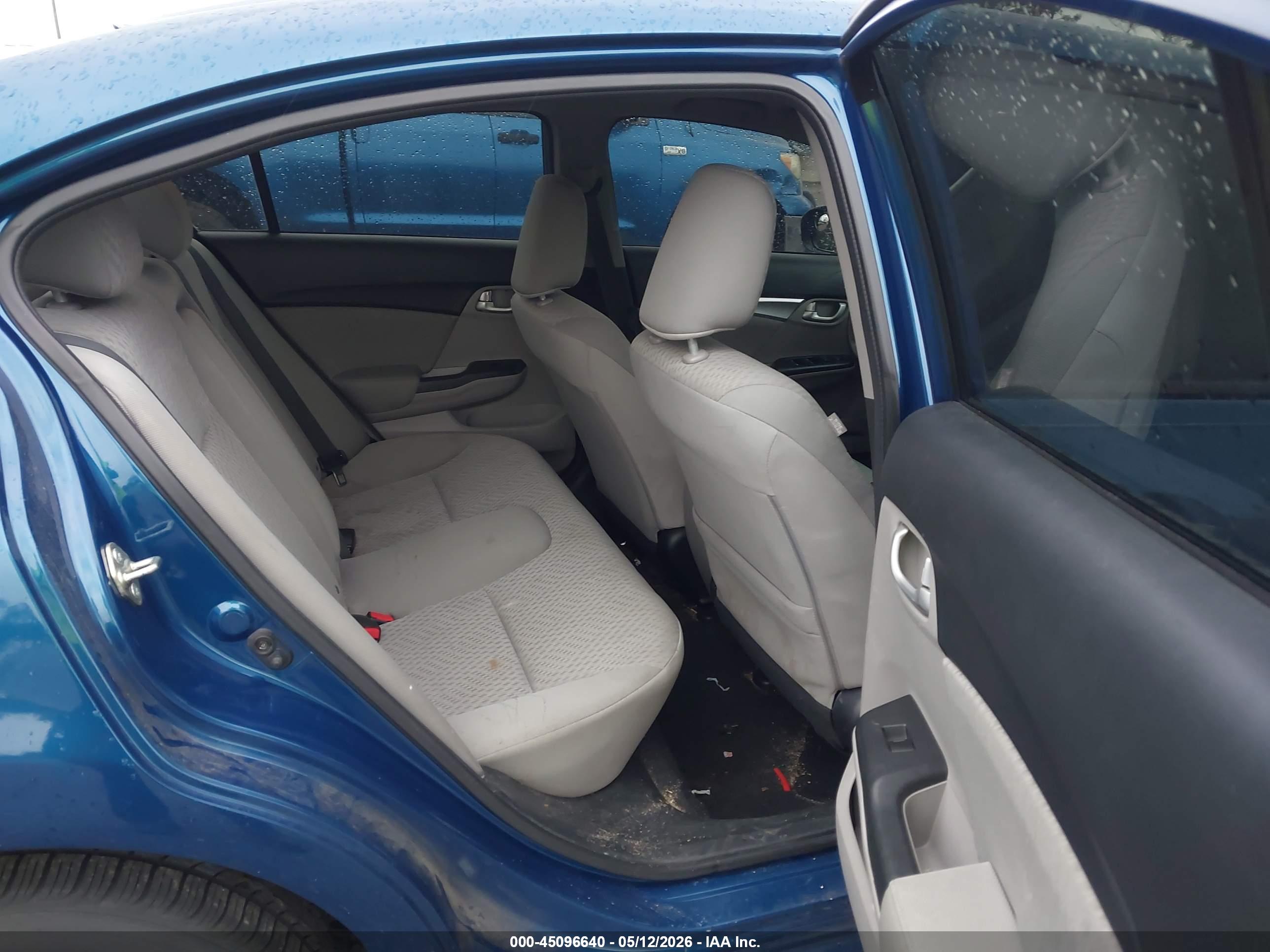 HONDA CIVIC image 8