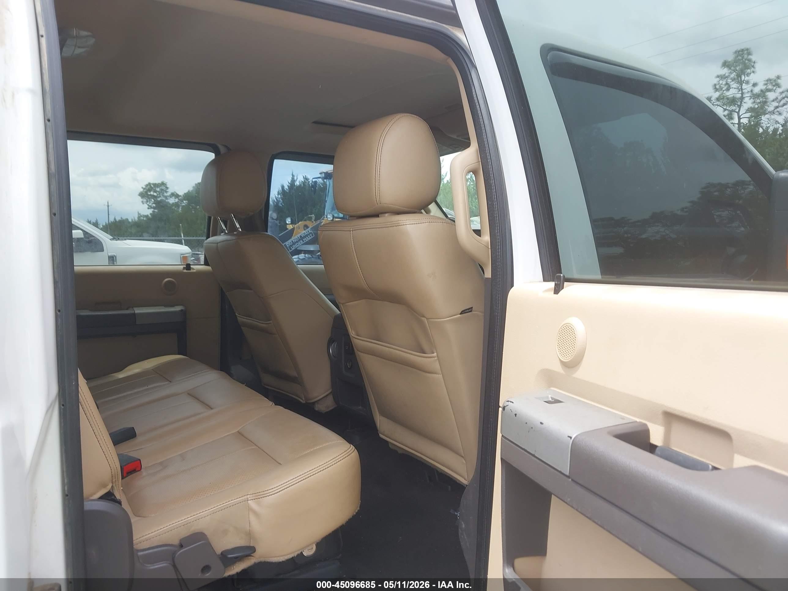FORD F-250 image 8