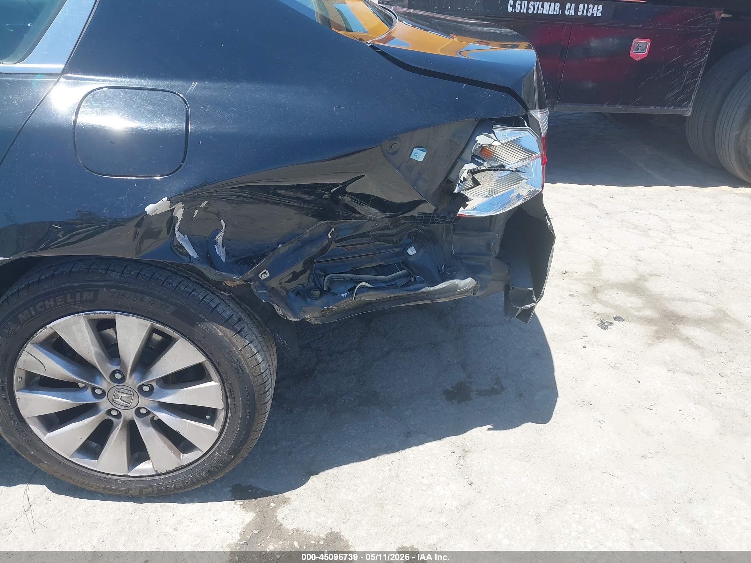 HONDA ACCORD image 6